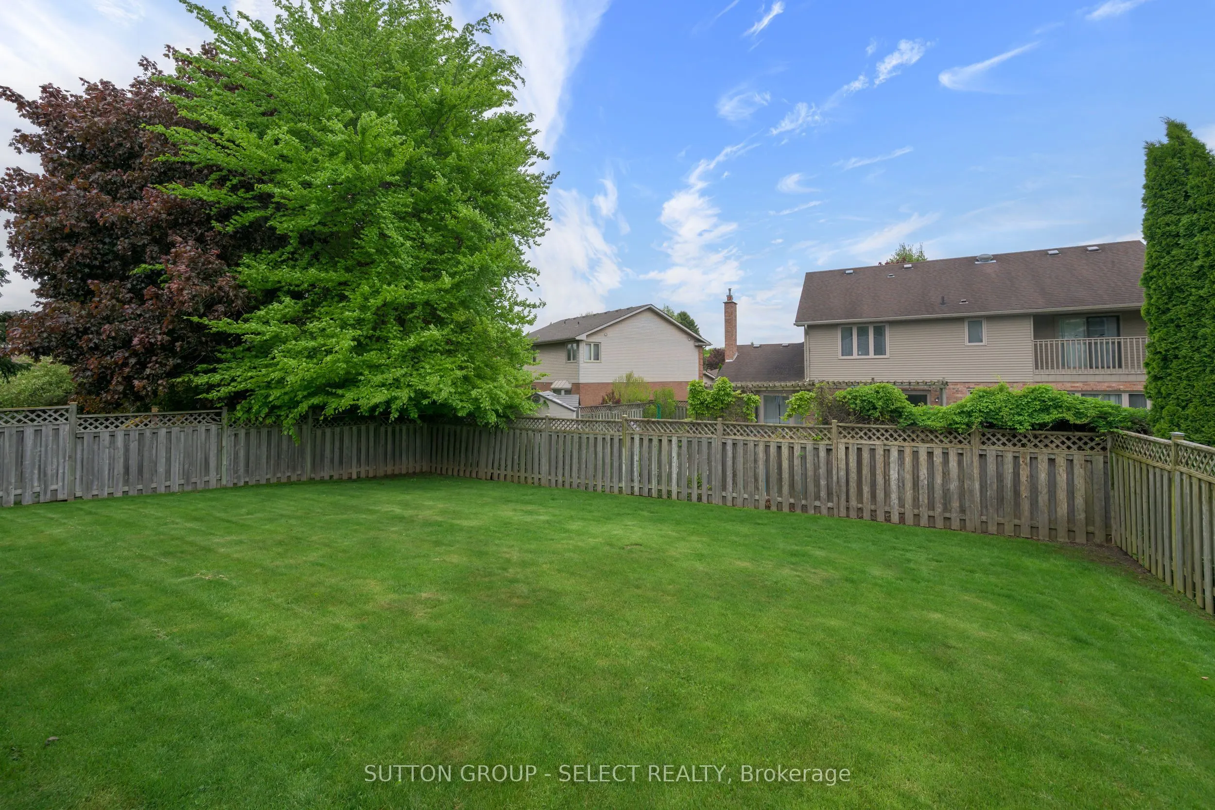66 Jennifer Road