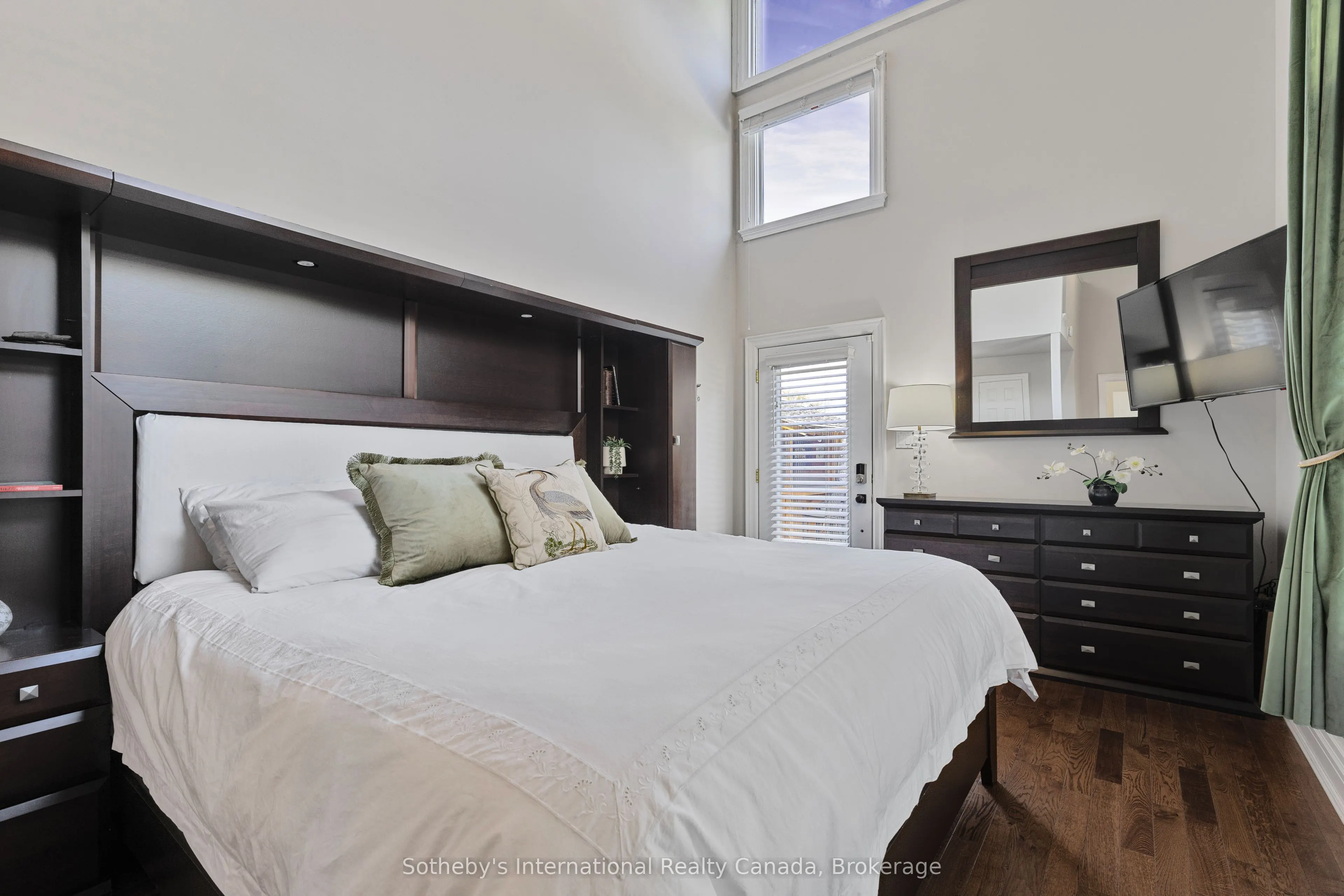 160 Grand Cypress Lane
