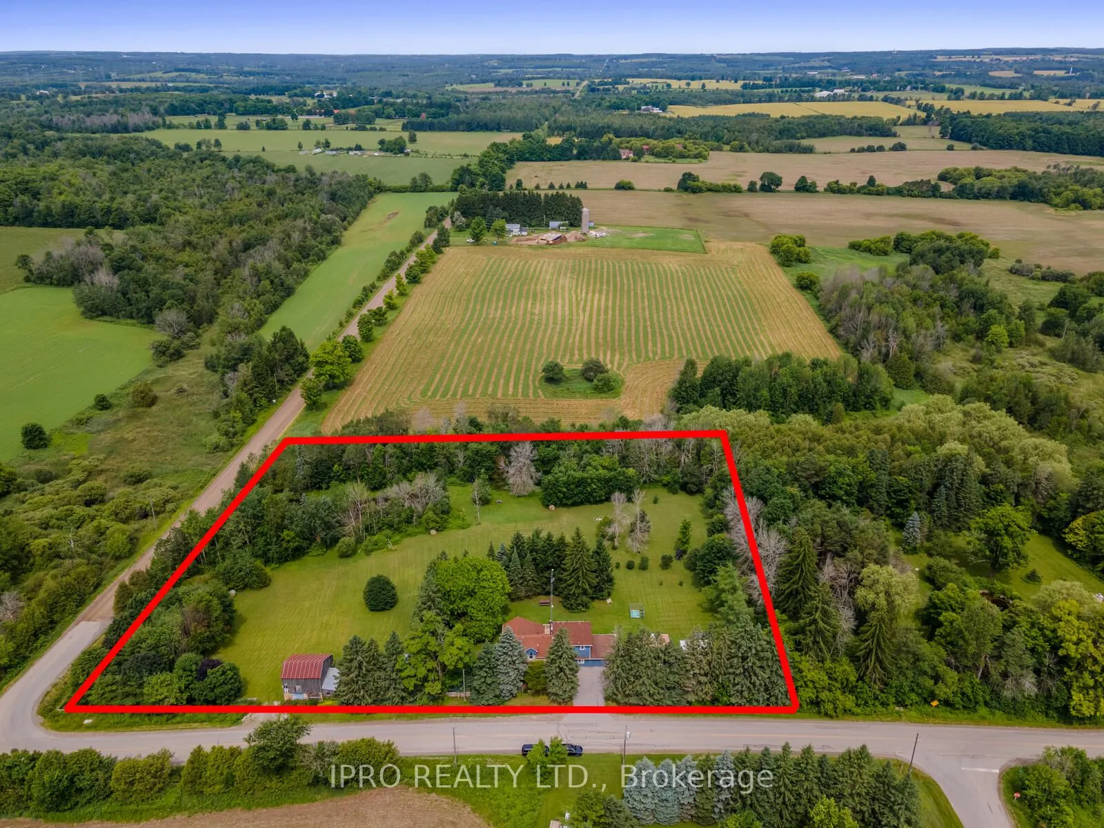 9206 Sideroad 17 Road