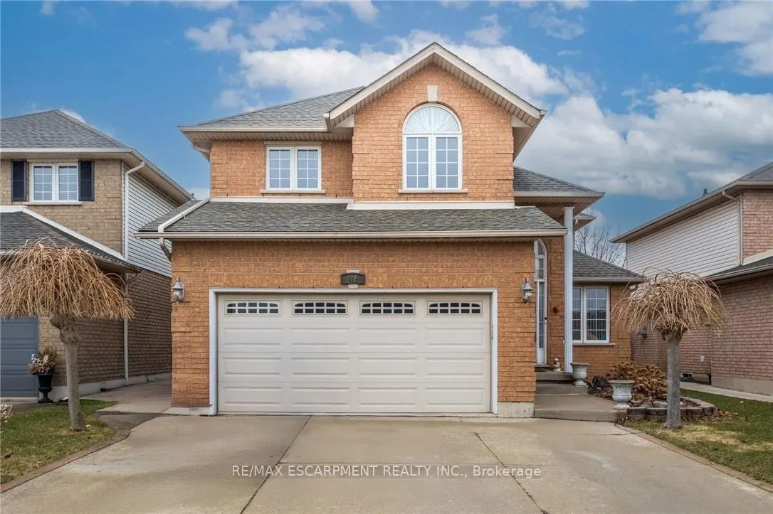 42 Hillgarden Drive