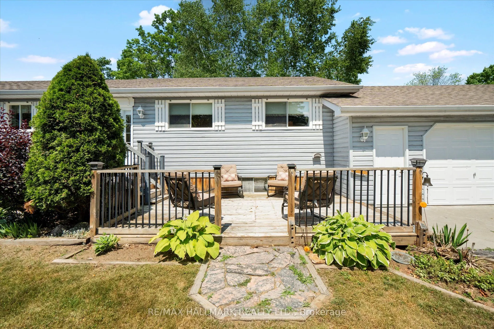 6 Evans Drive