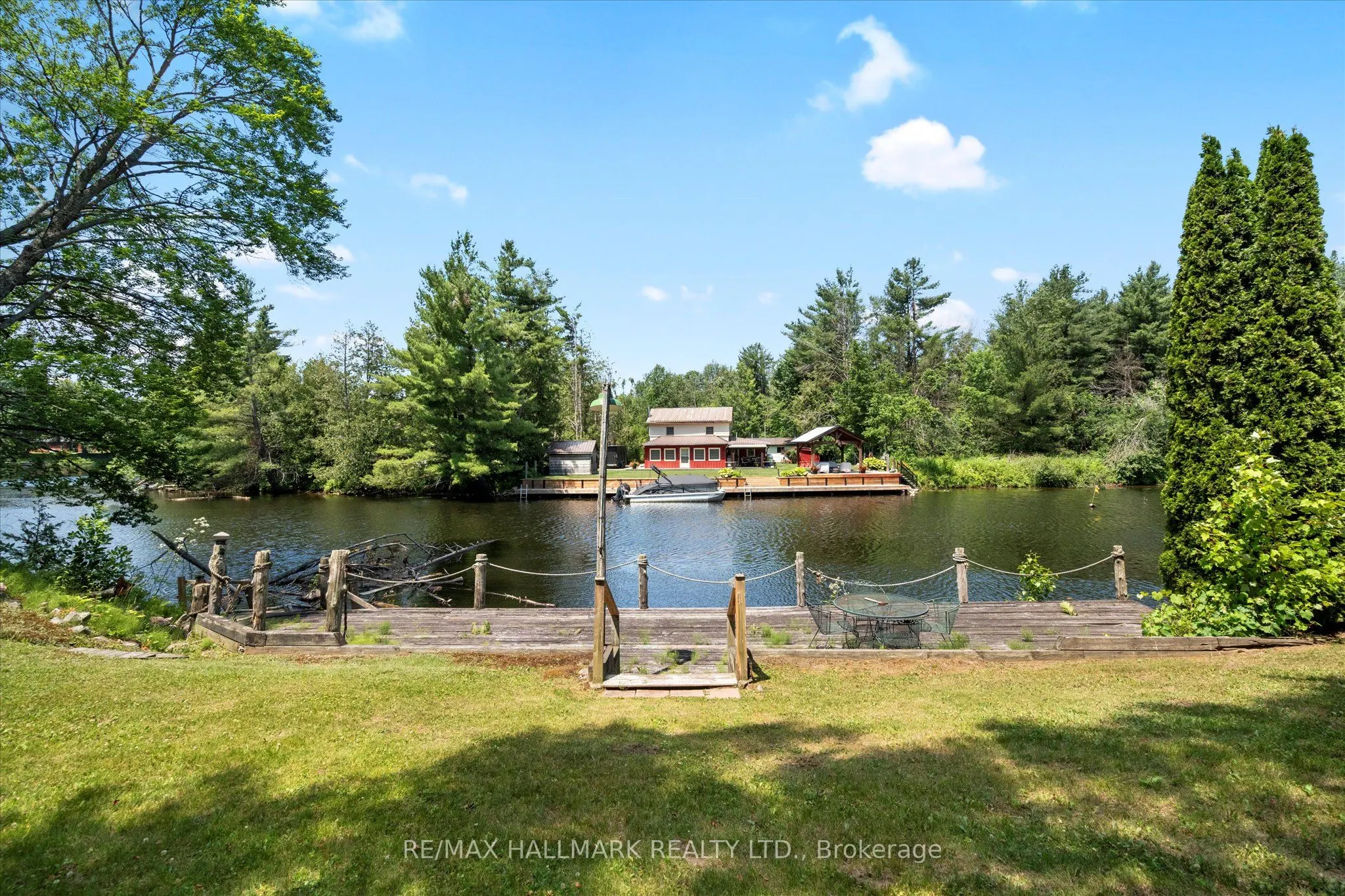 6 Evans Drive