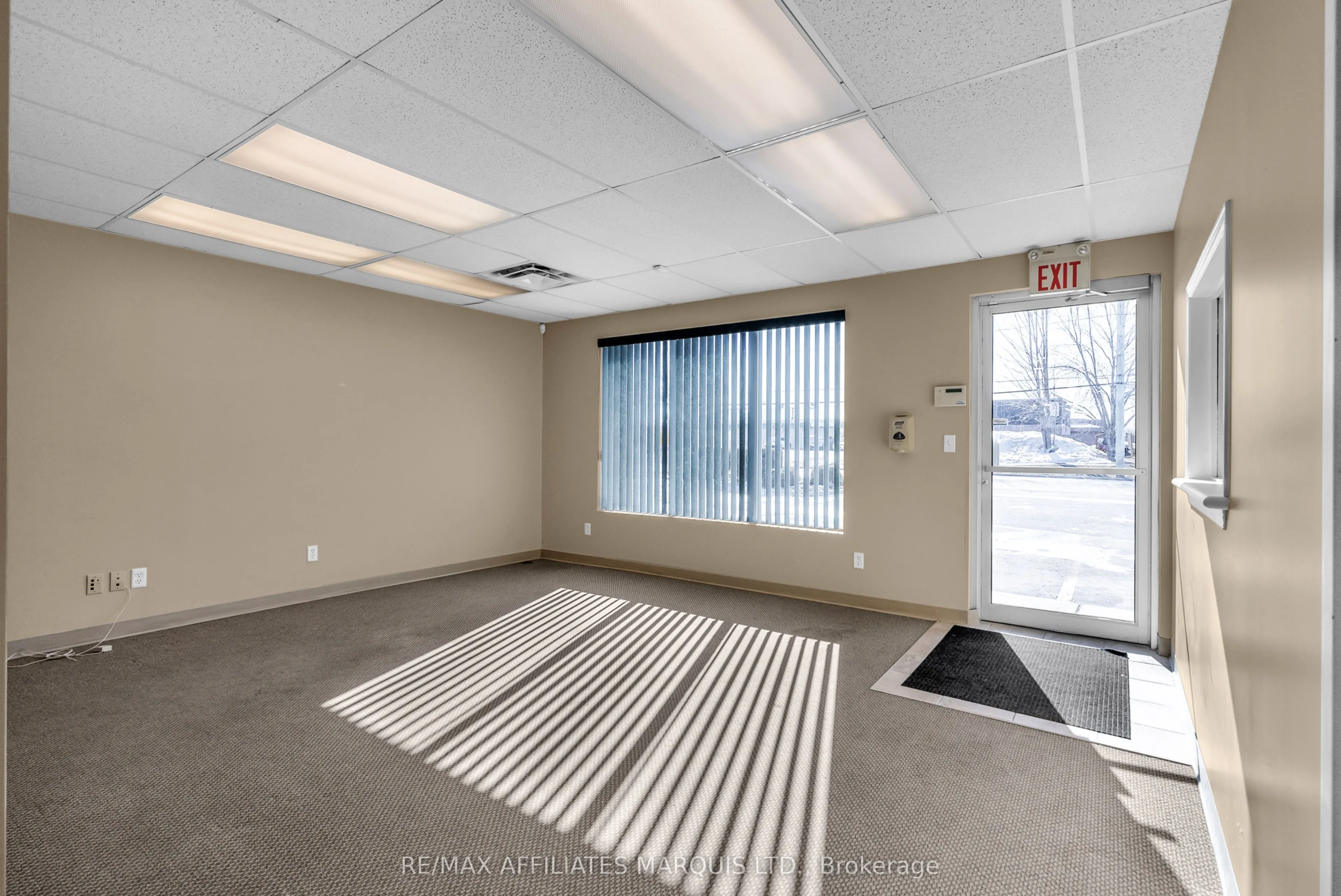 89 TOLLGATE Road