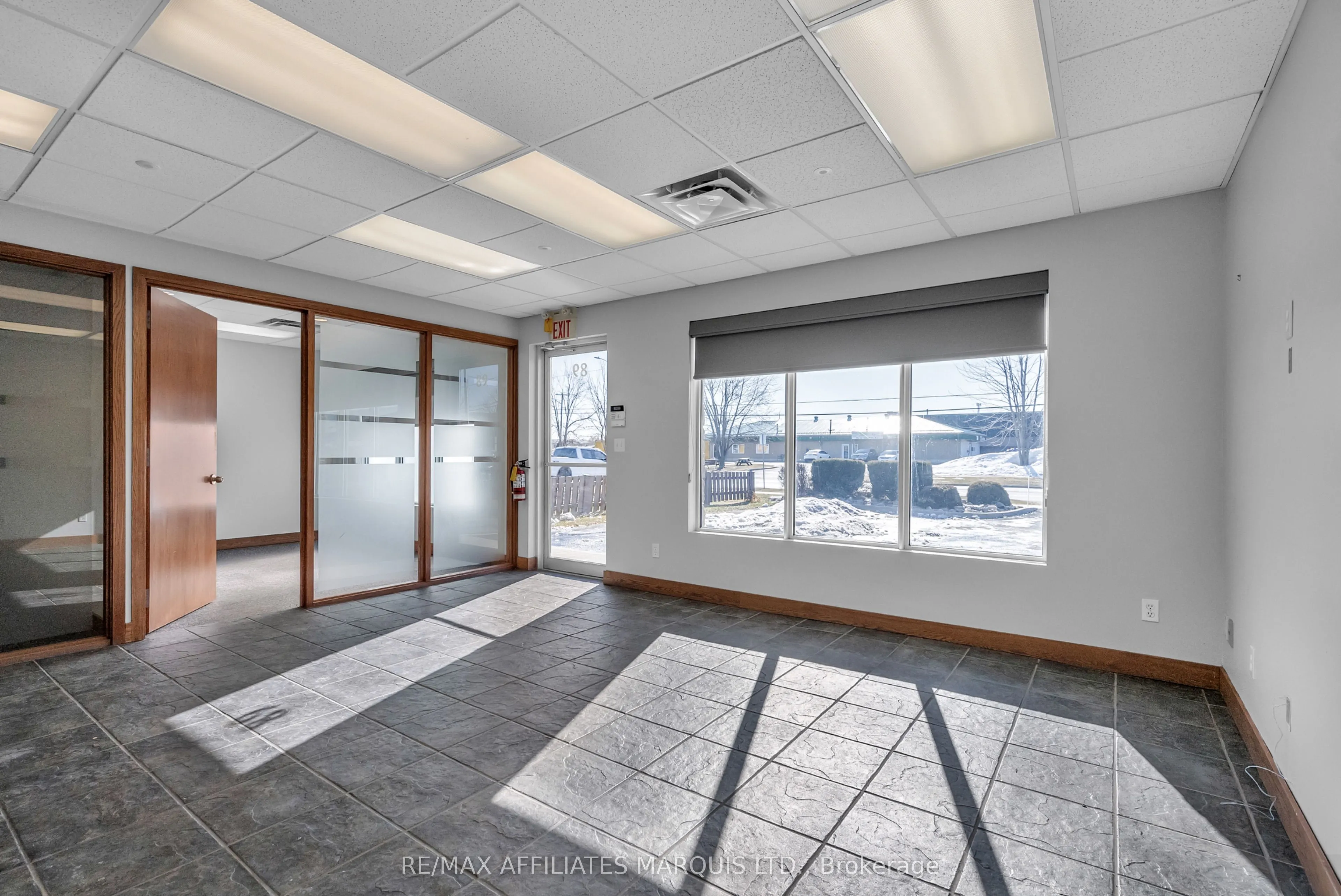 89 TOLLGATE Road