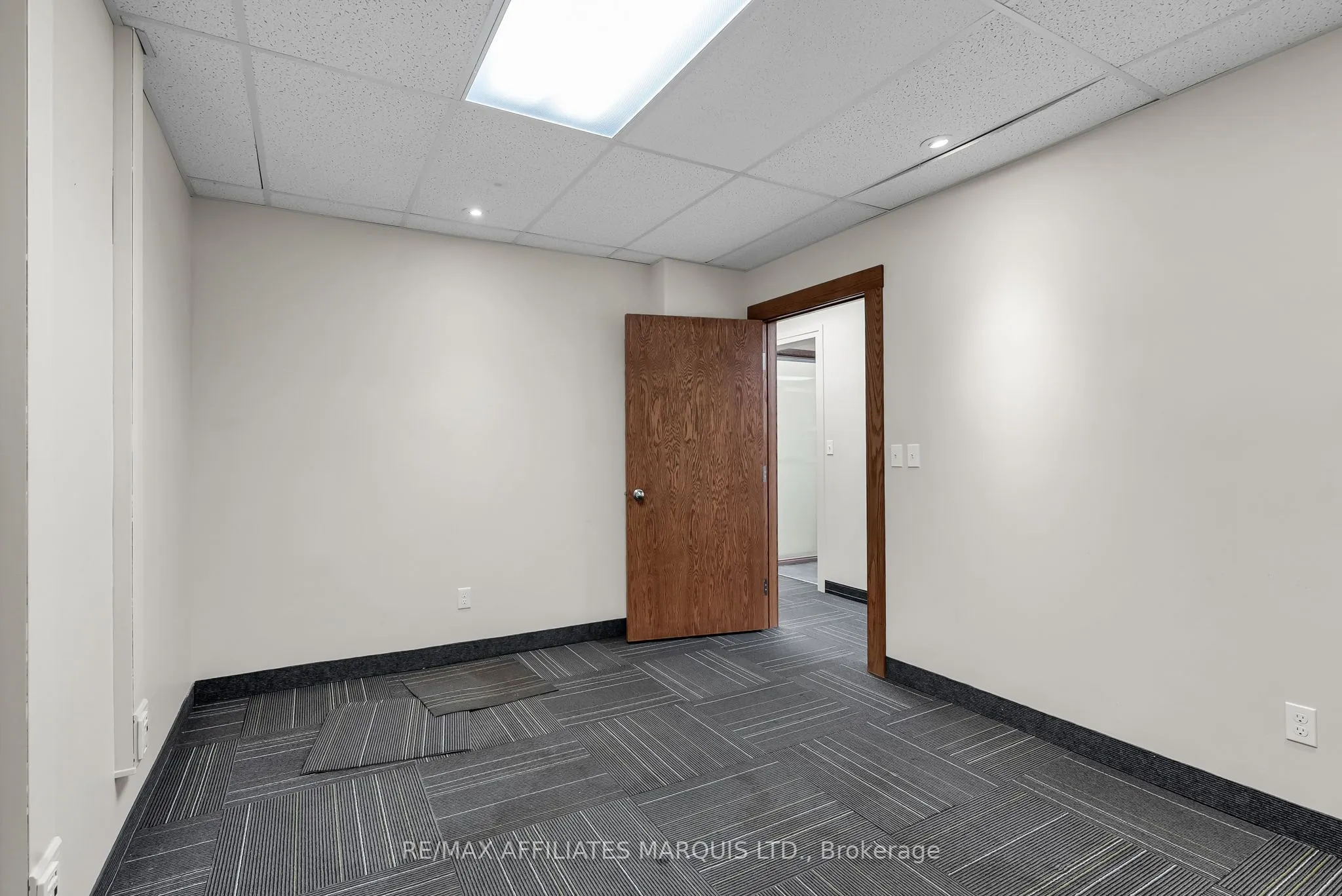 89 TOLLGATE Road