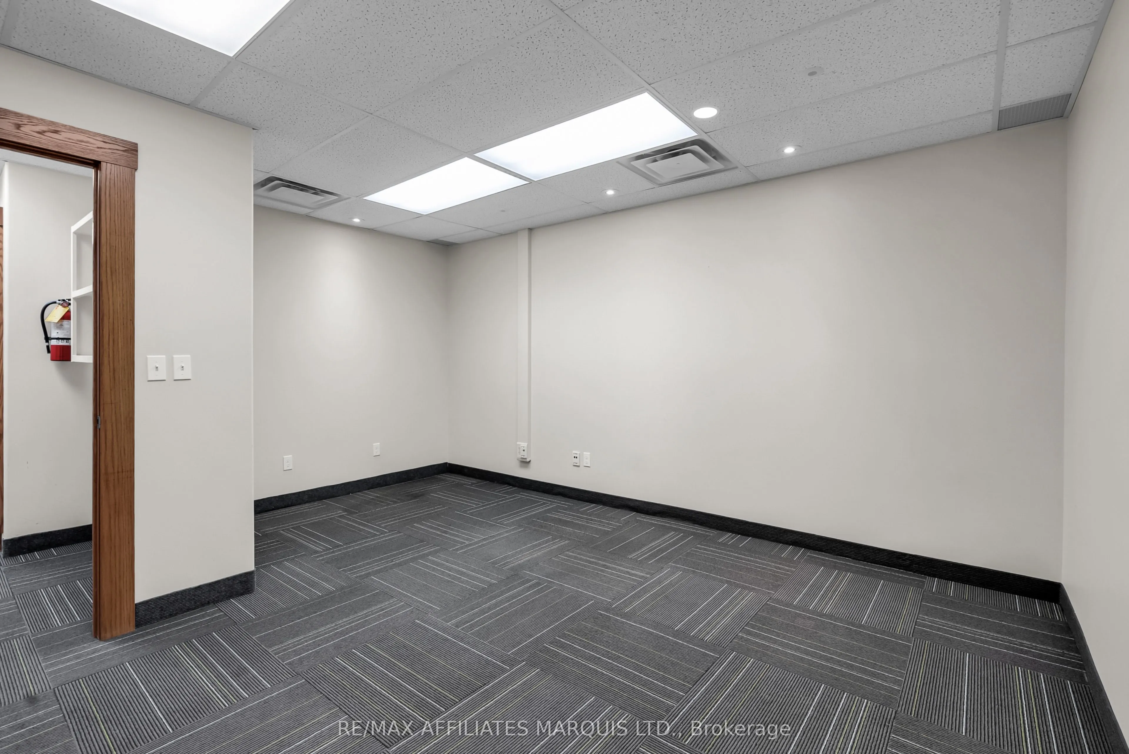 89 TOLLGATE Road