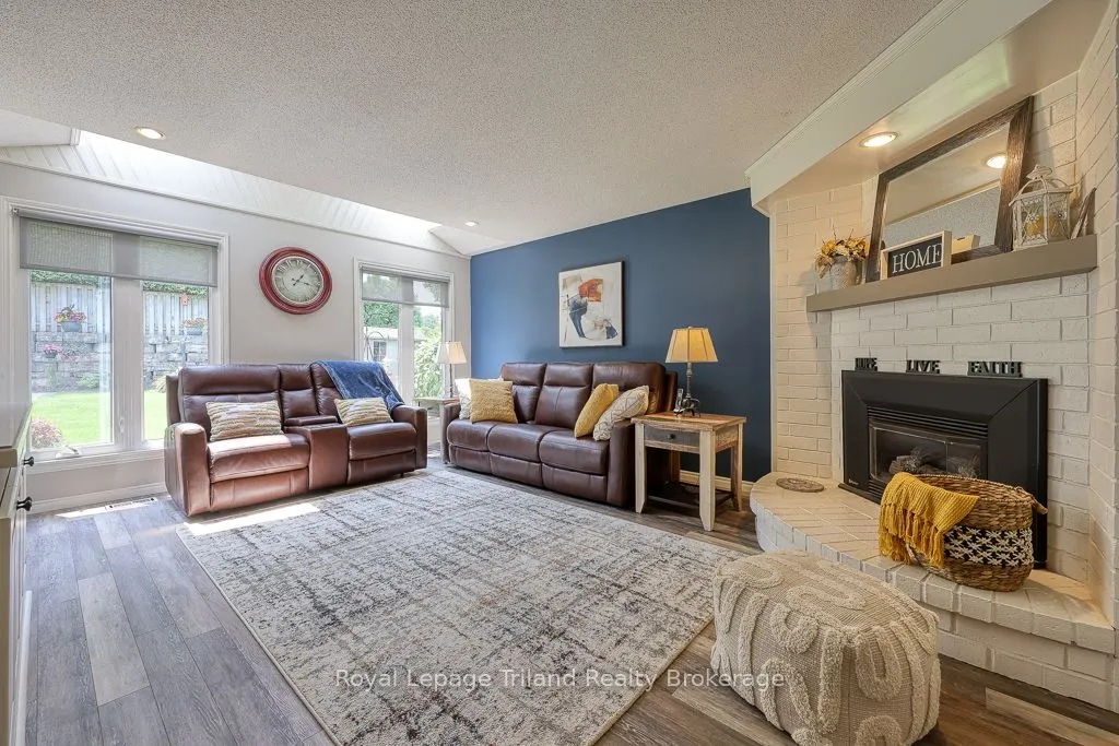 262 Alder Road