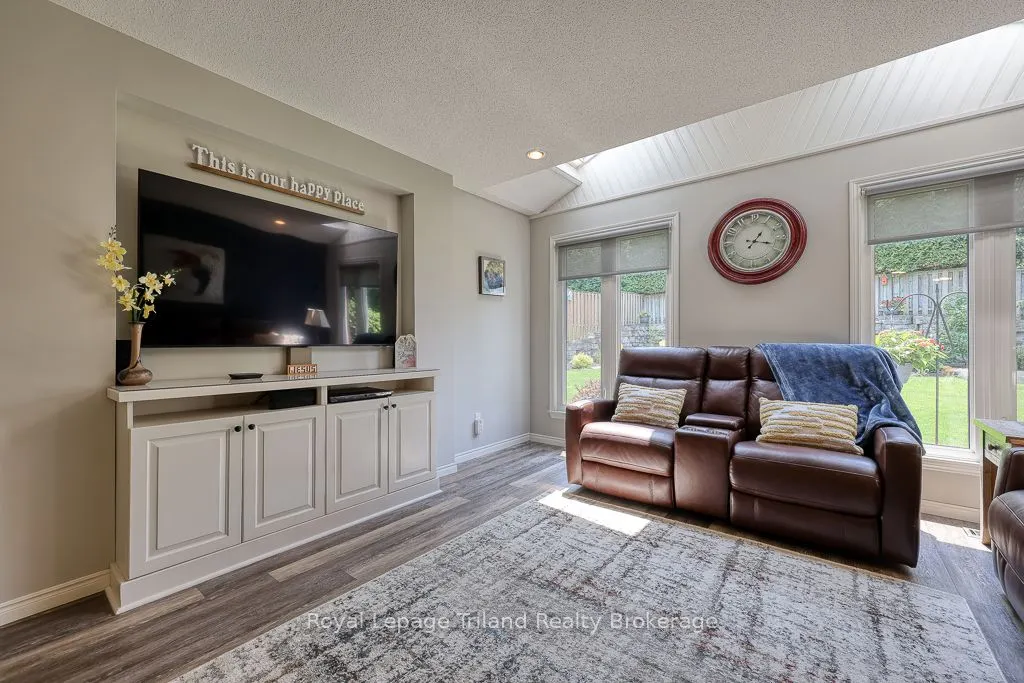 262 Alder Road