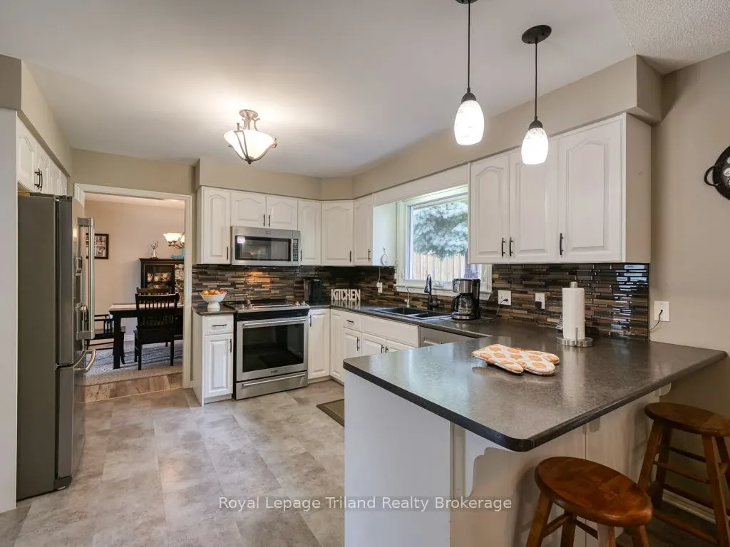 262 Alder Road