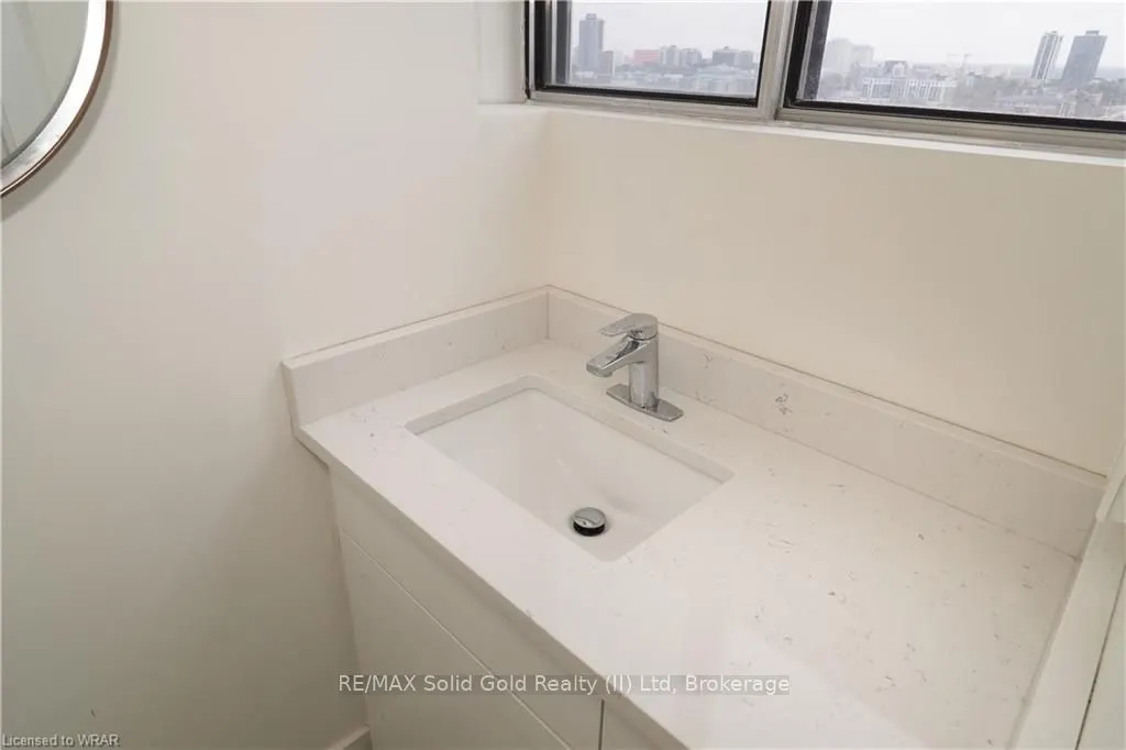 375 King Street N, #1105
