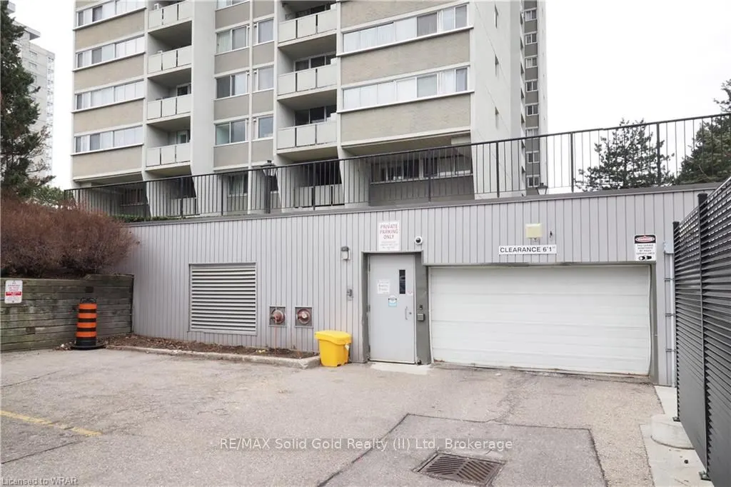 375 King Street N, #1105