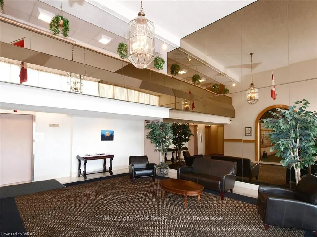 375 King Street N, #1105