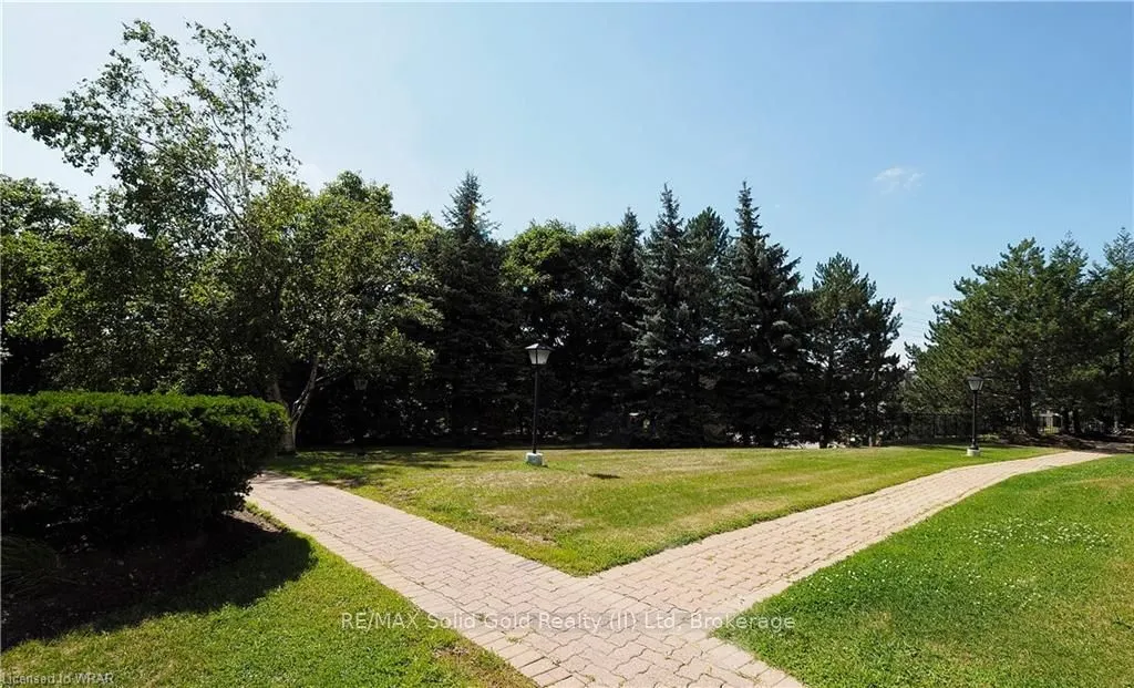 375 King Street N, #1105
