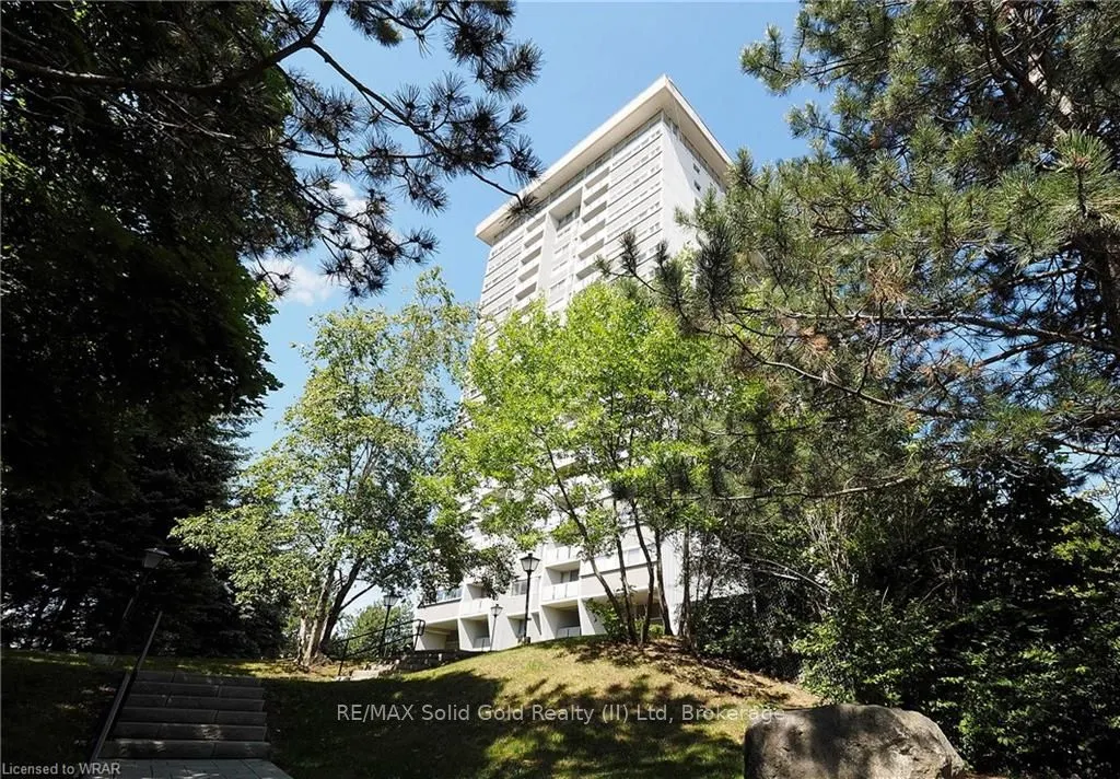 375 King Street N, #1105