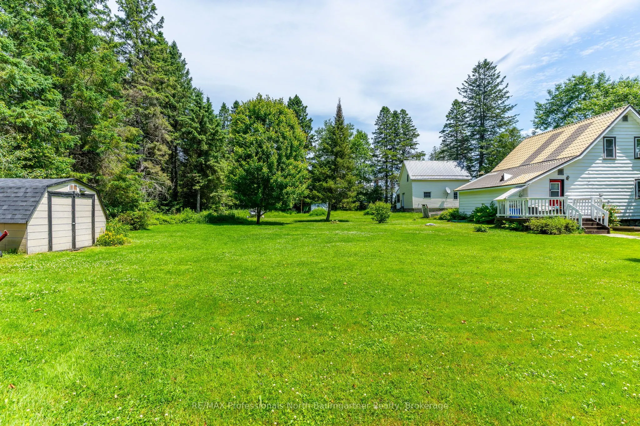 4745 Gelert Road