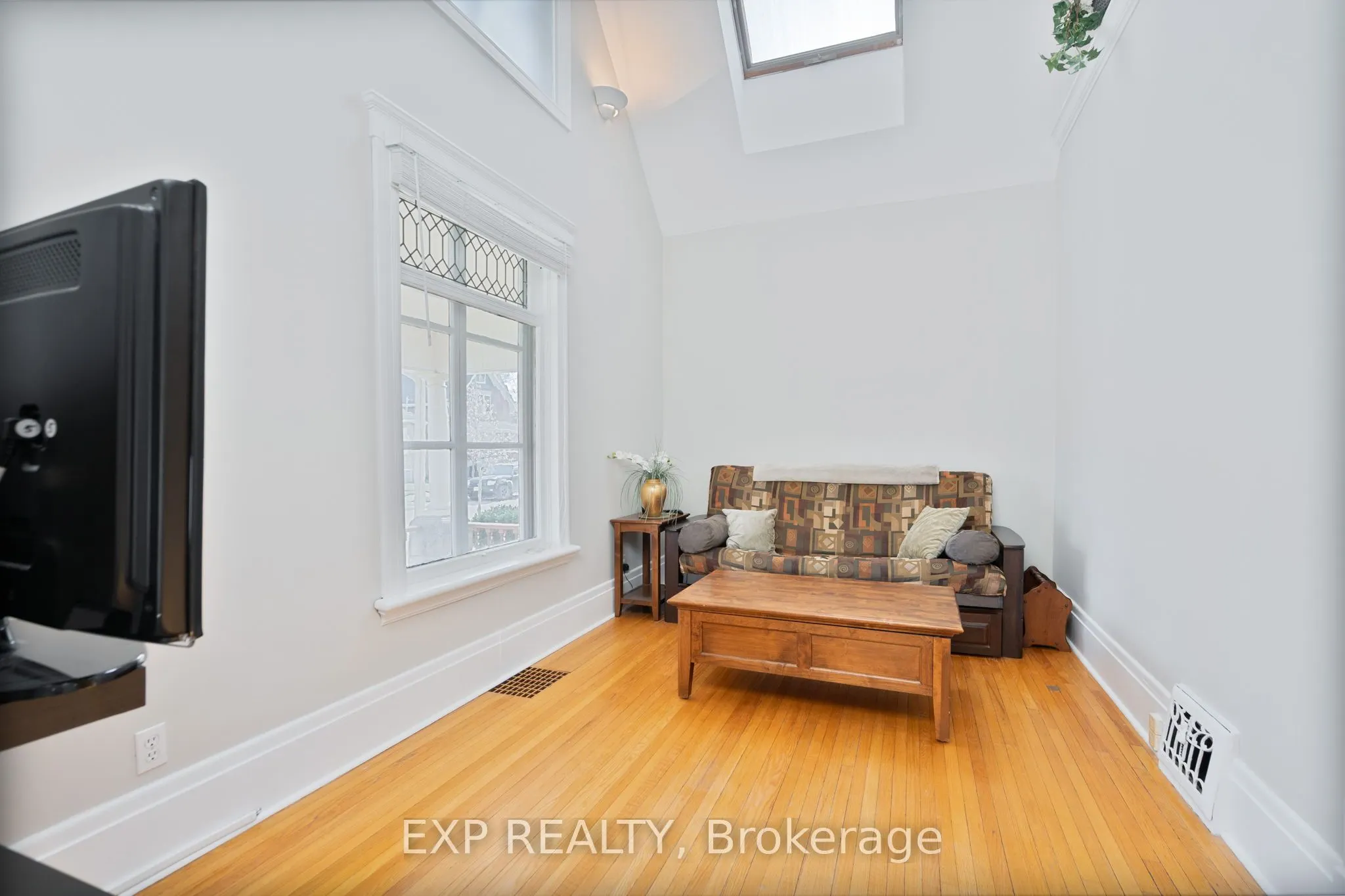 60 Beattie Avenue