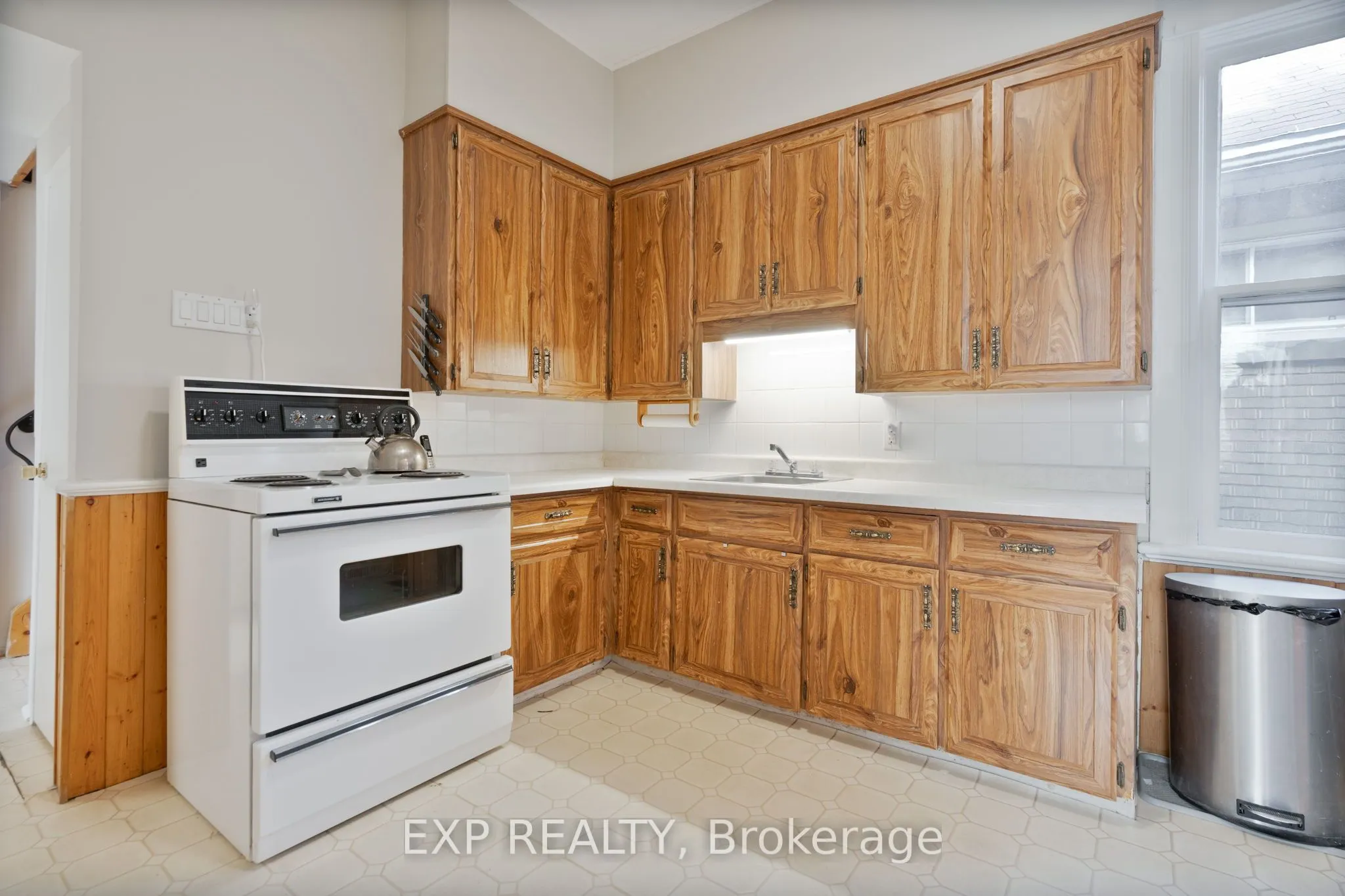 60 Beattie Avenue