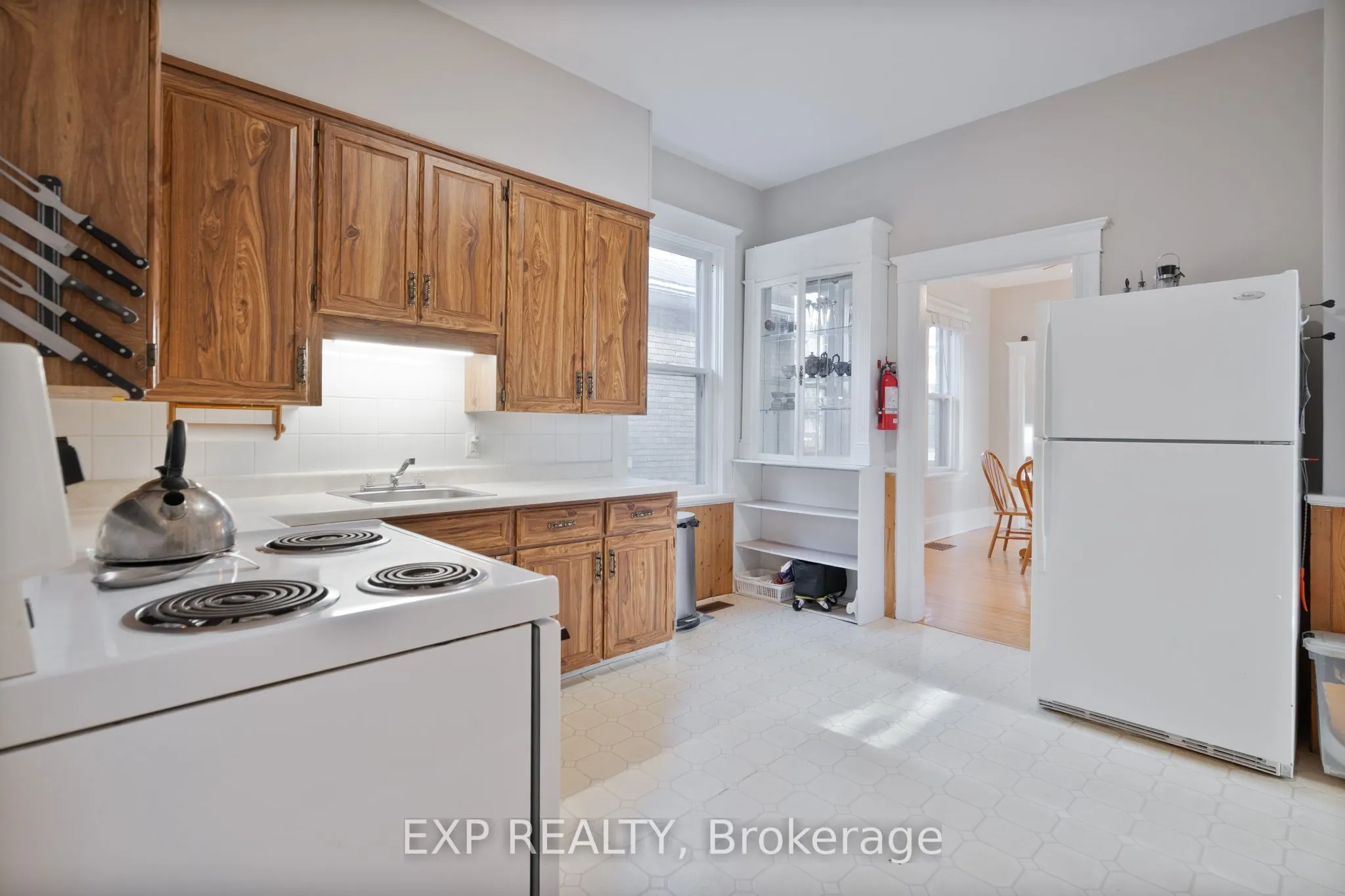 60 Beattie Avenue