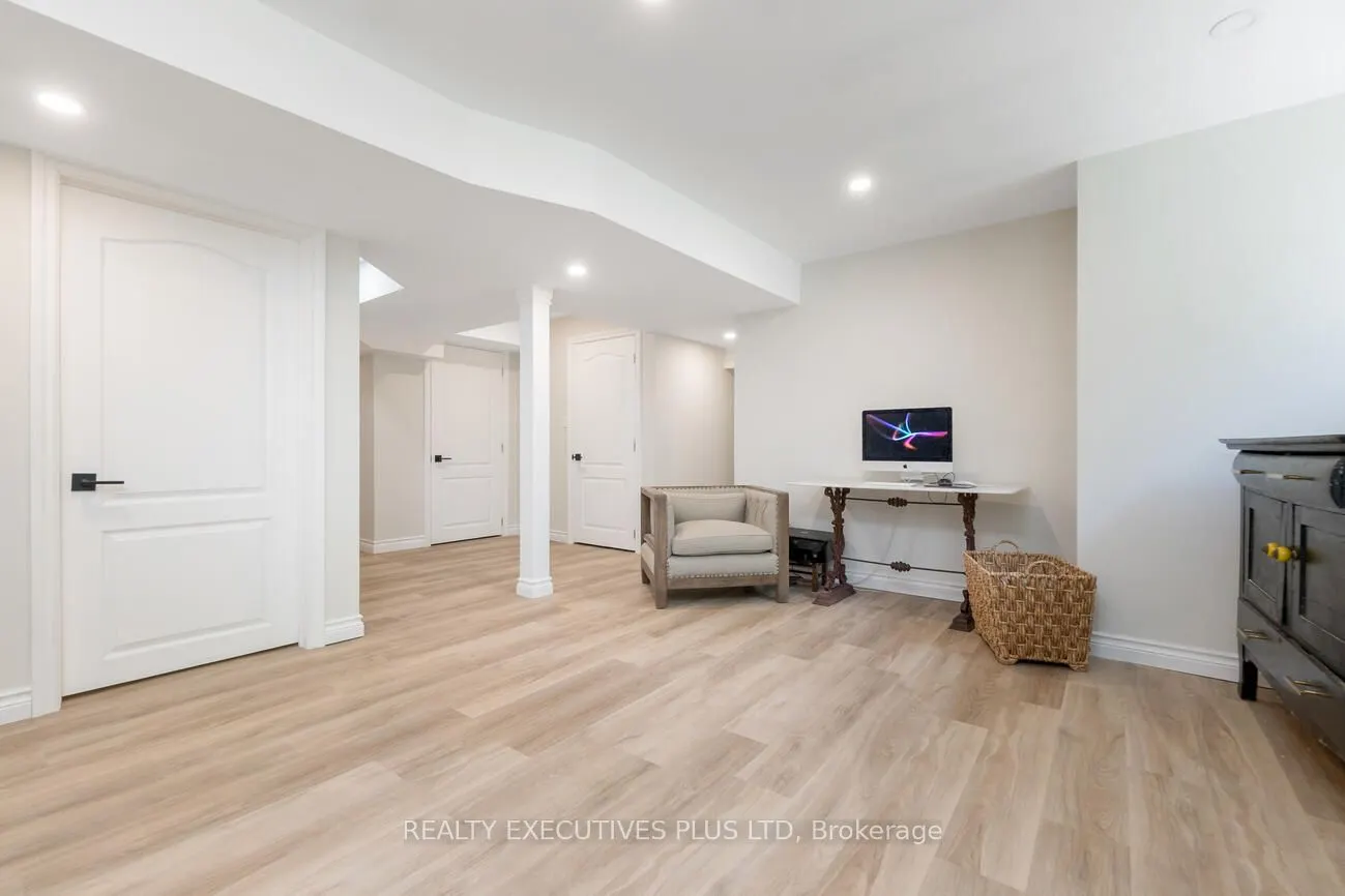 27 Jenkins Street