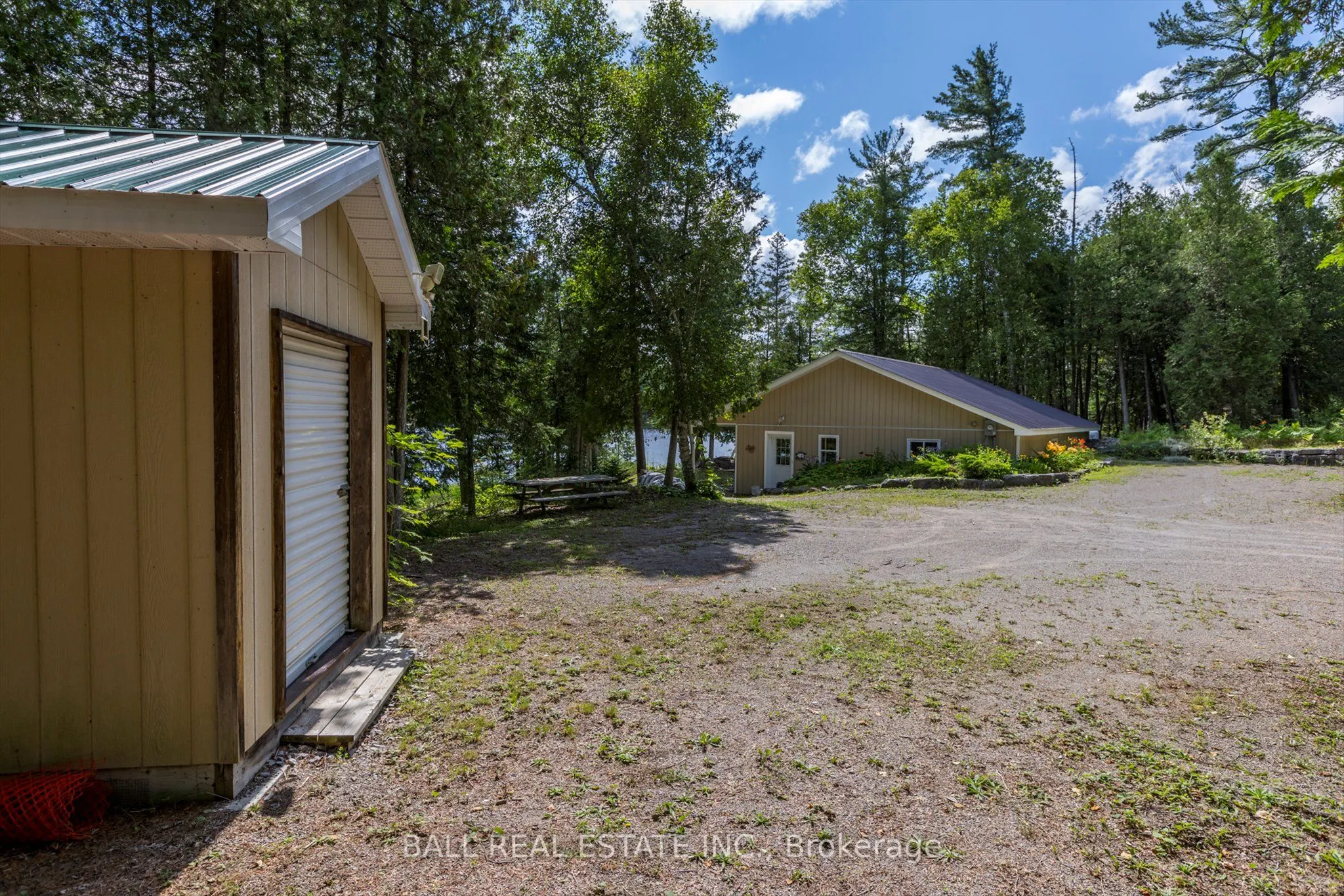 1330 County Rd 49
