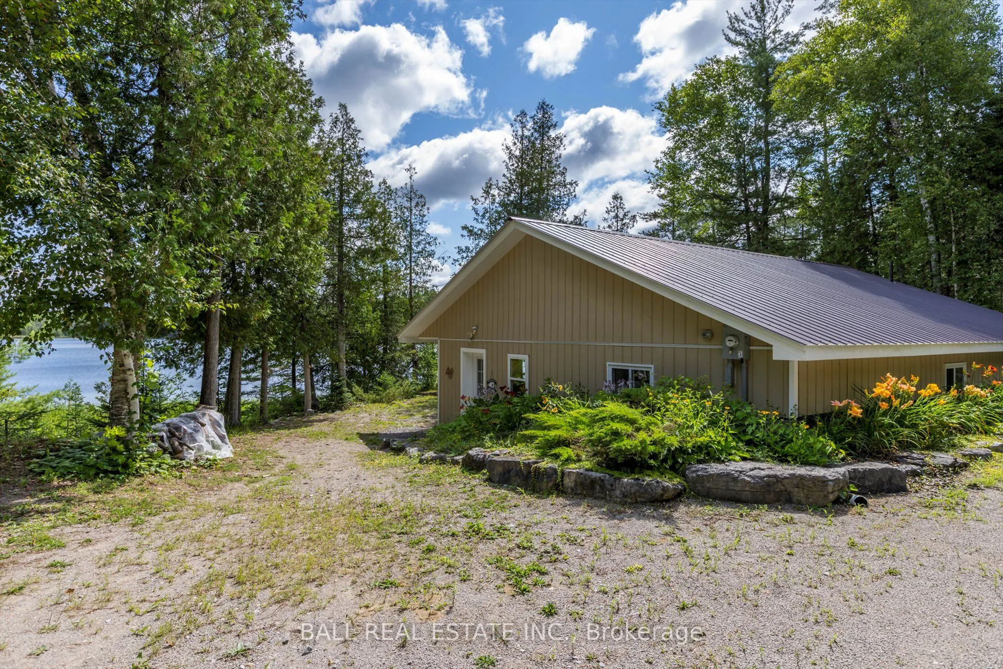 1330 County Rd 49