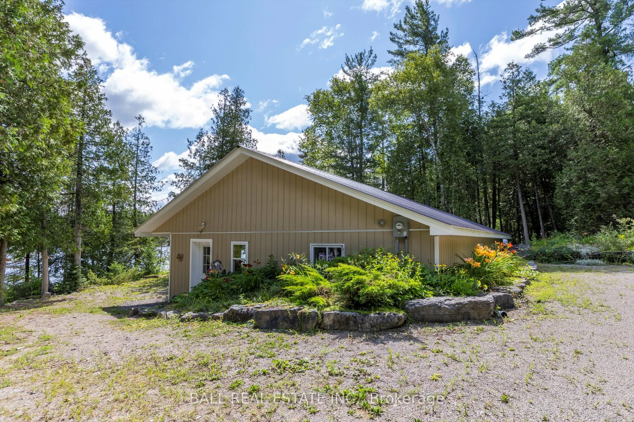 1330 County Rd 49
