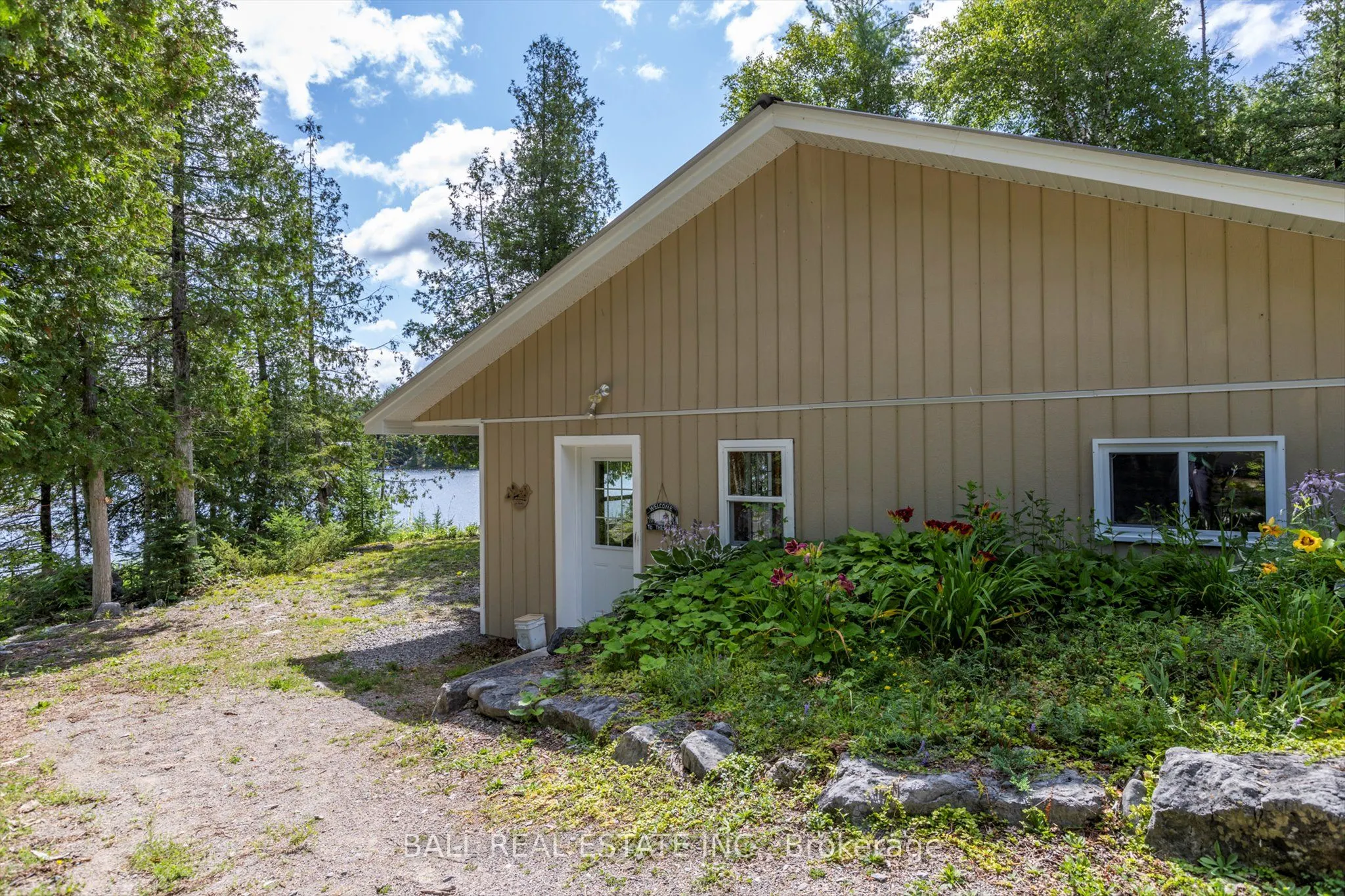 1330 County Rd 49