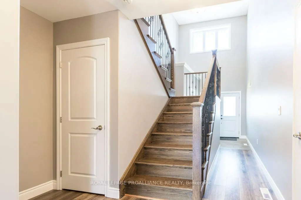 40 Cottonwood Drive