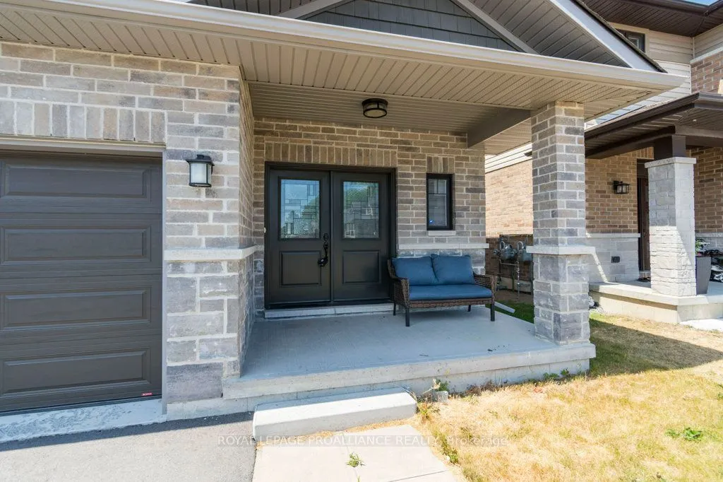 40 Cottonwood Drive