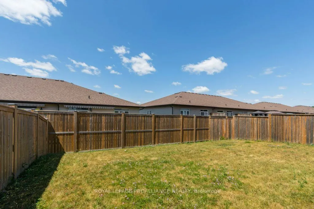 40 Cottonwood Drive