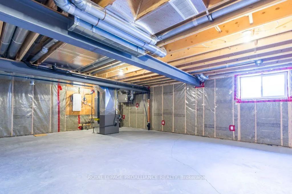 40 Cottonwood Drive