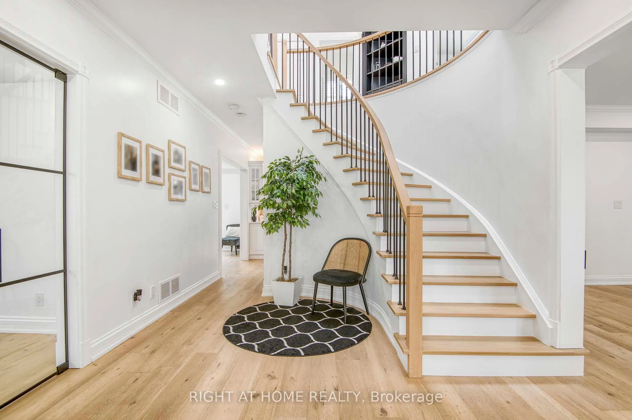 1 Pineview Road