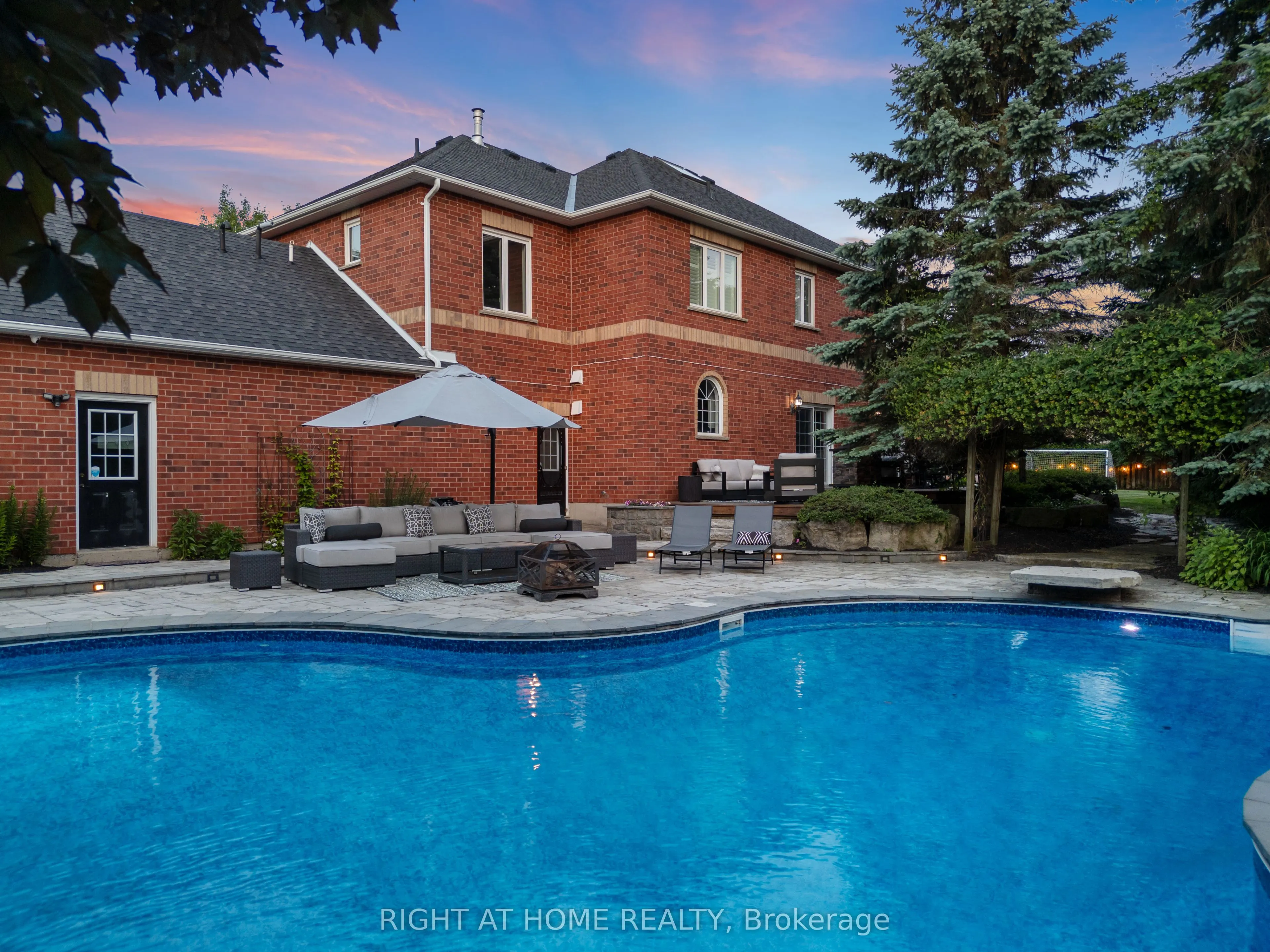 1 Pineview Road