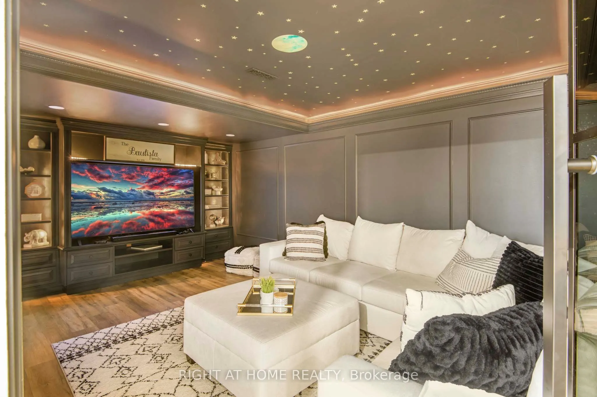 1 Pineview Road