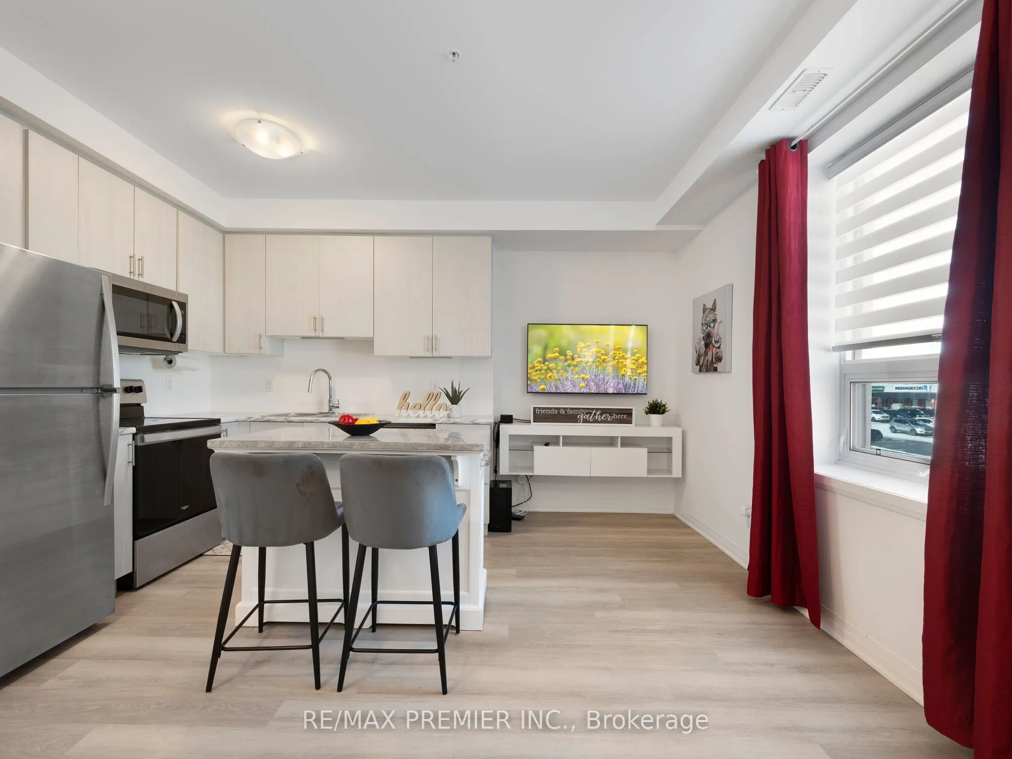 5 Hamilton Street N, #205