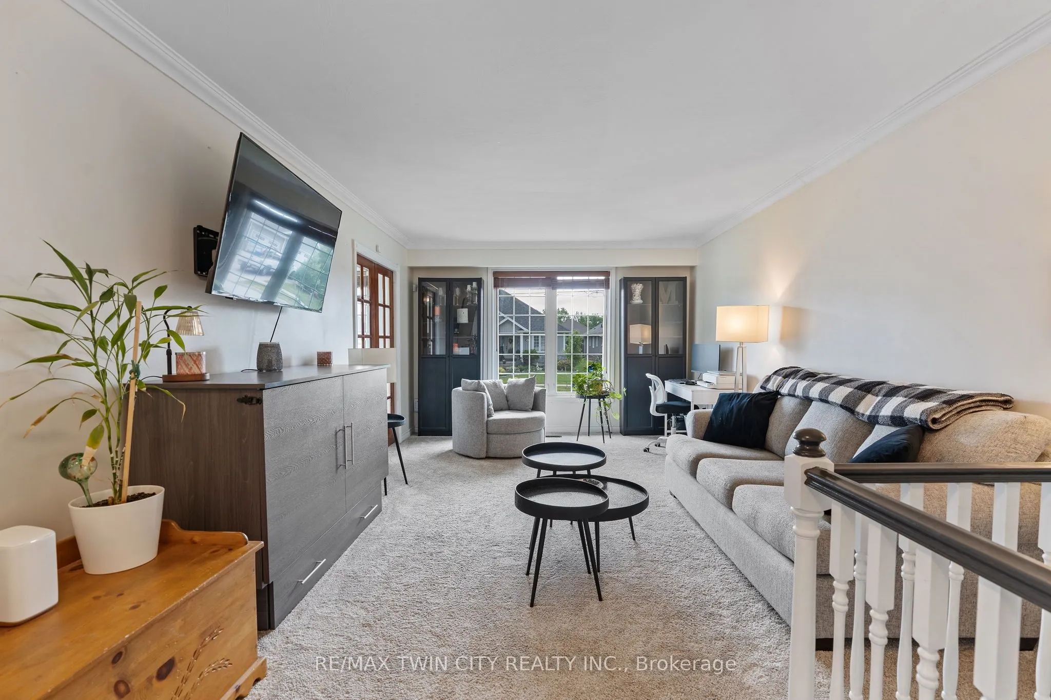 27 CRADDOCK Boulevard