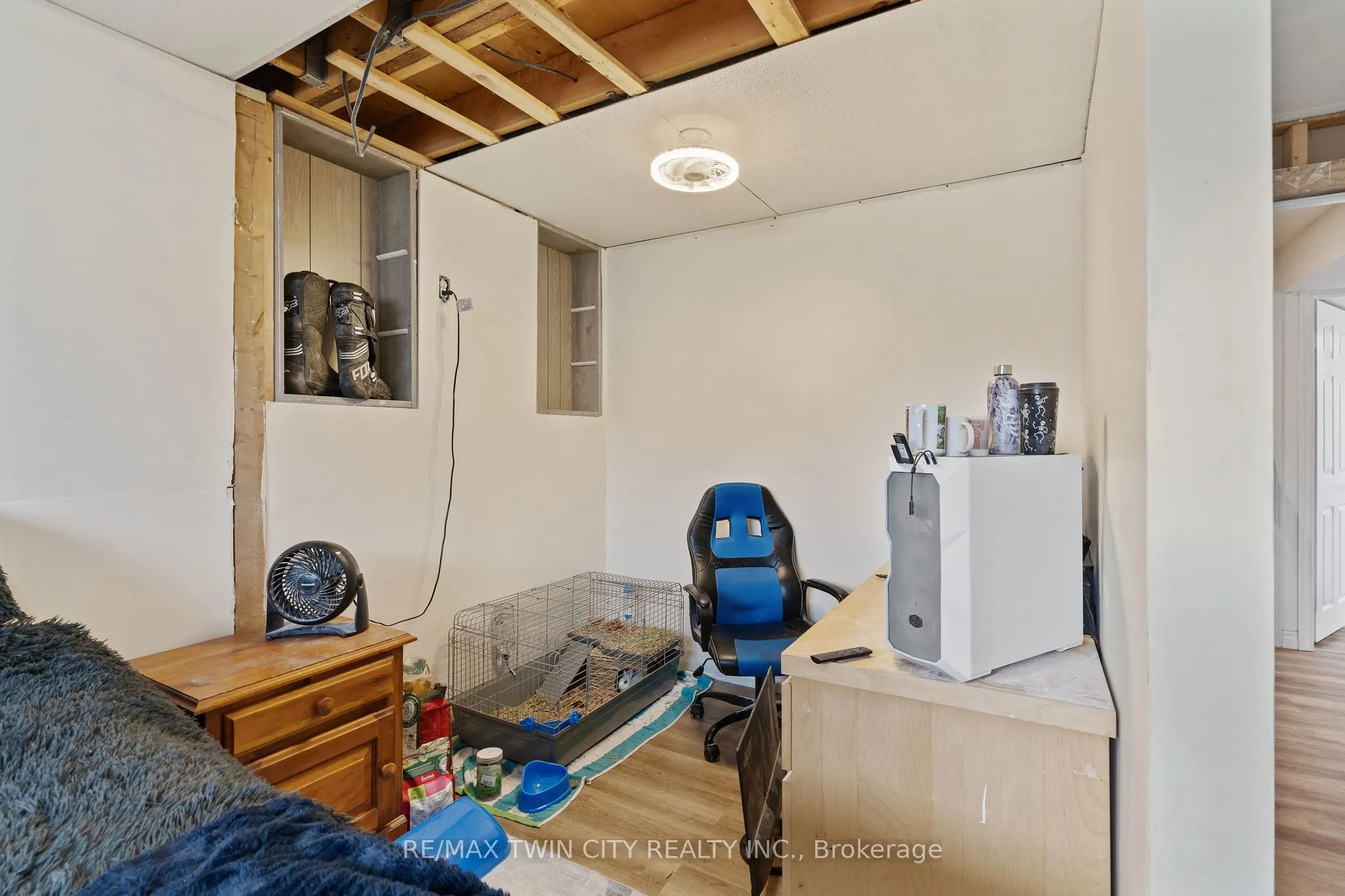 27 CRADDOCK Boulevard