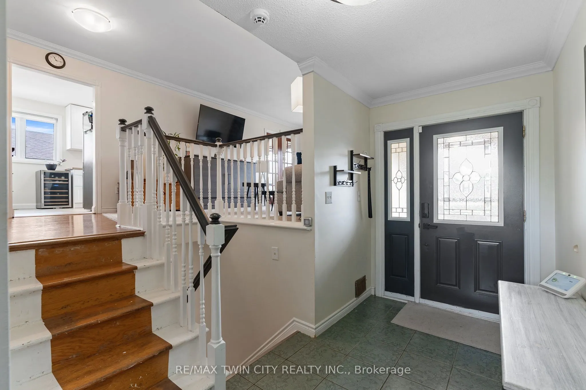 27 CRADDOCK Boulevard