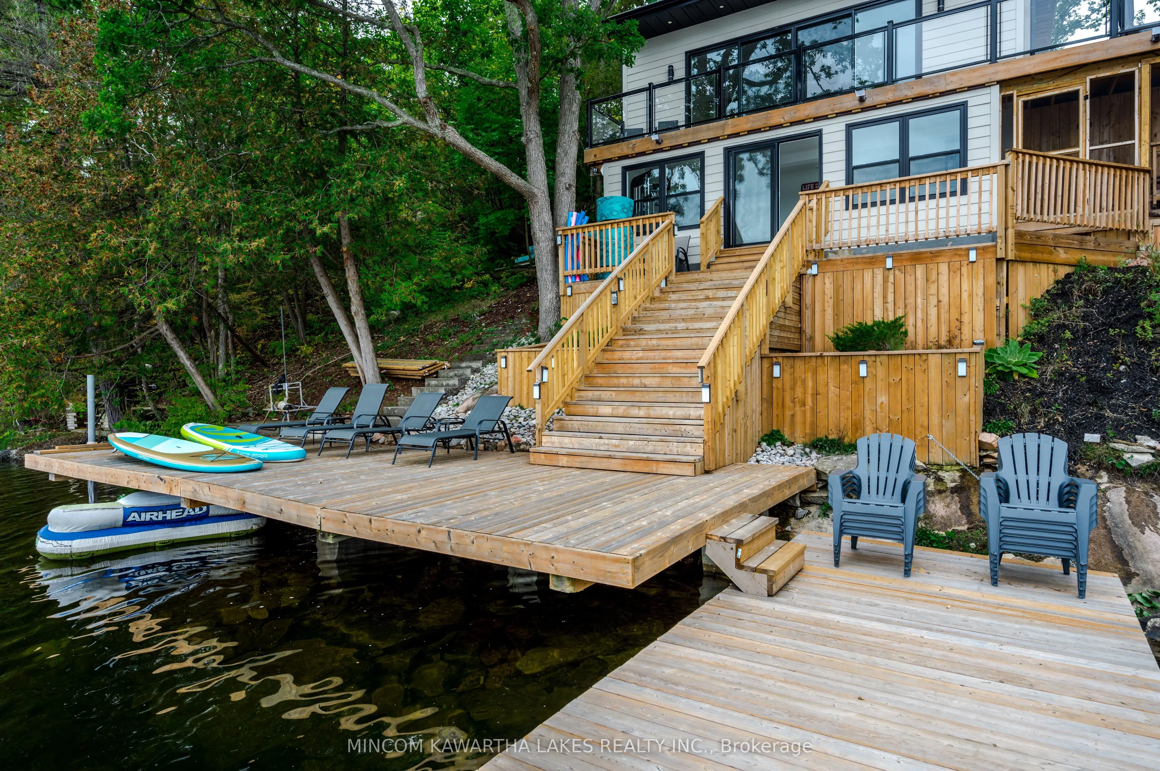 1416 Northey's Bay Road