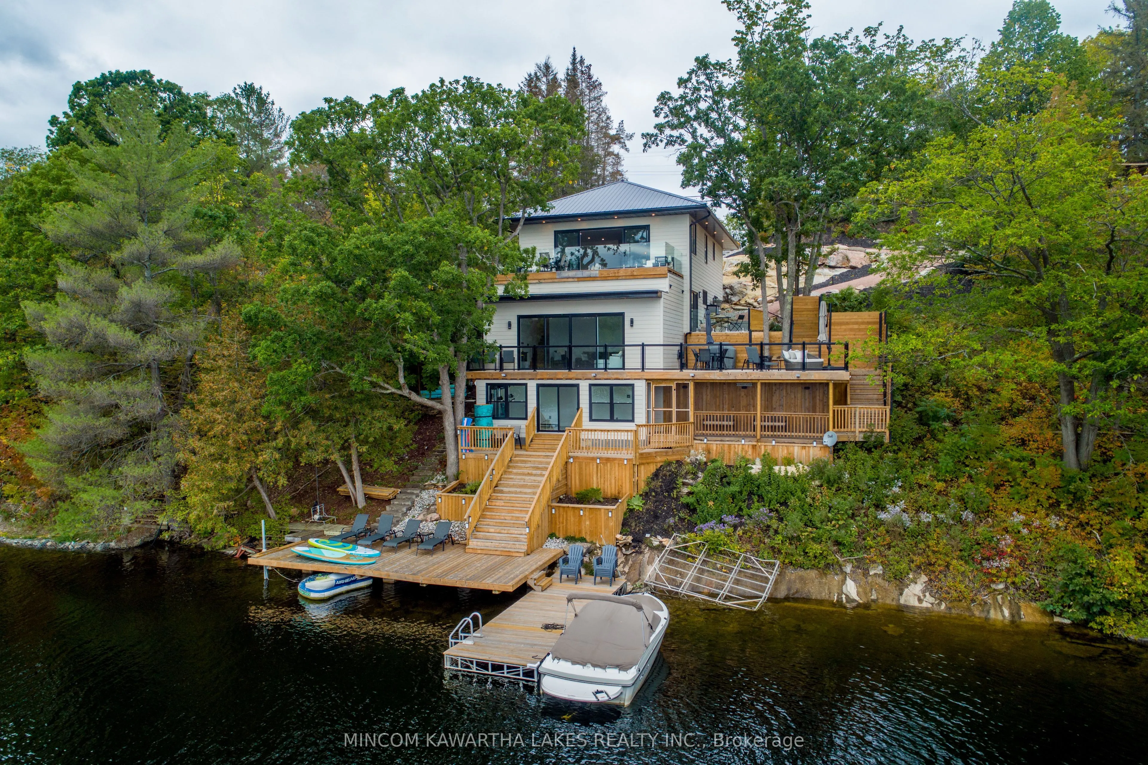 1416 Northey's Bay Road