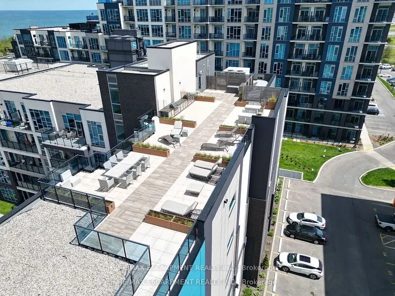 10 Concord Place, #222