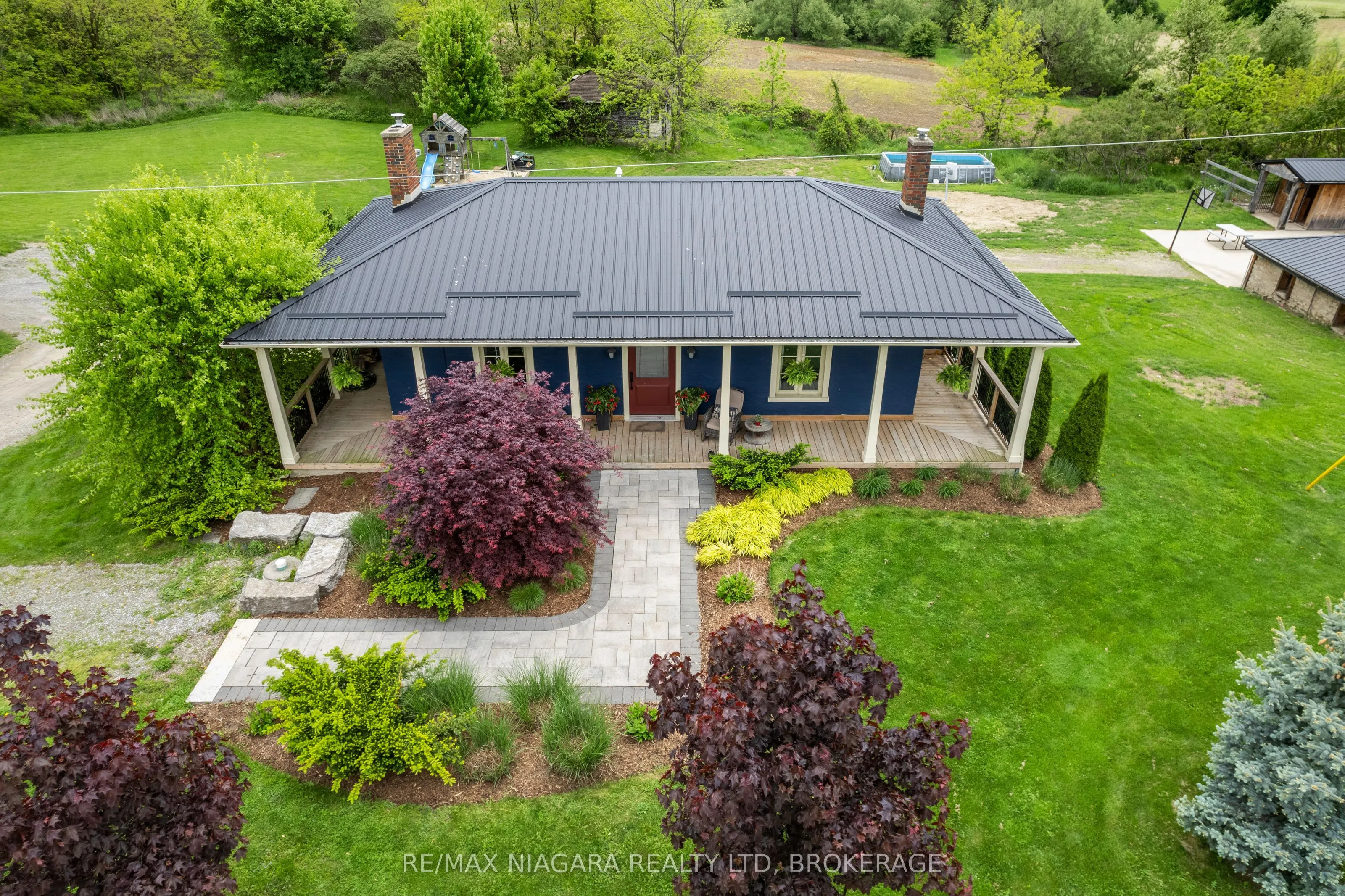 2636 Merrittville Highway