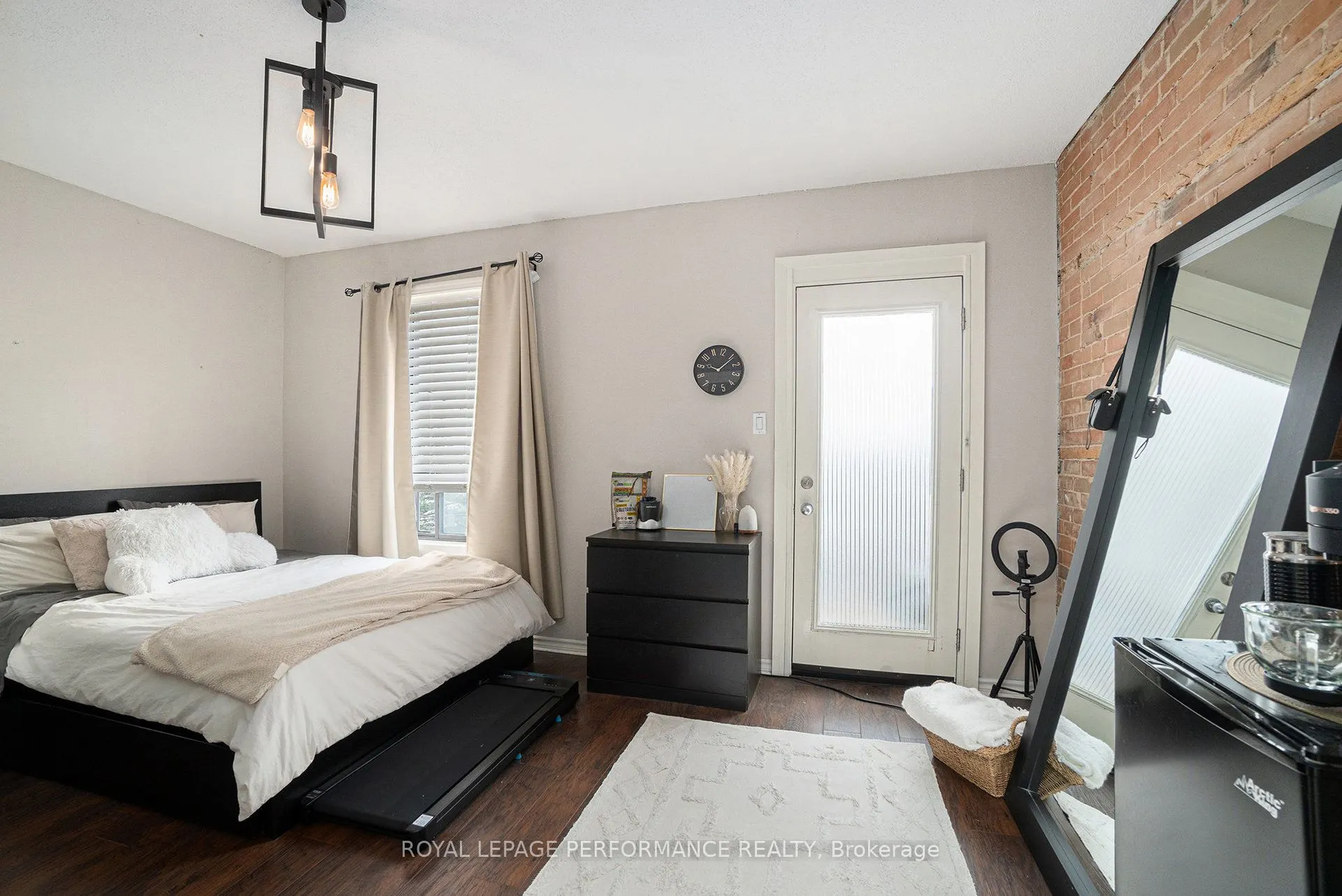 55 Argyle Avenue