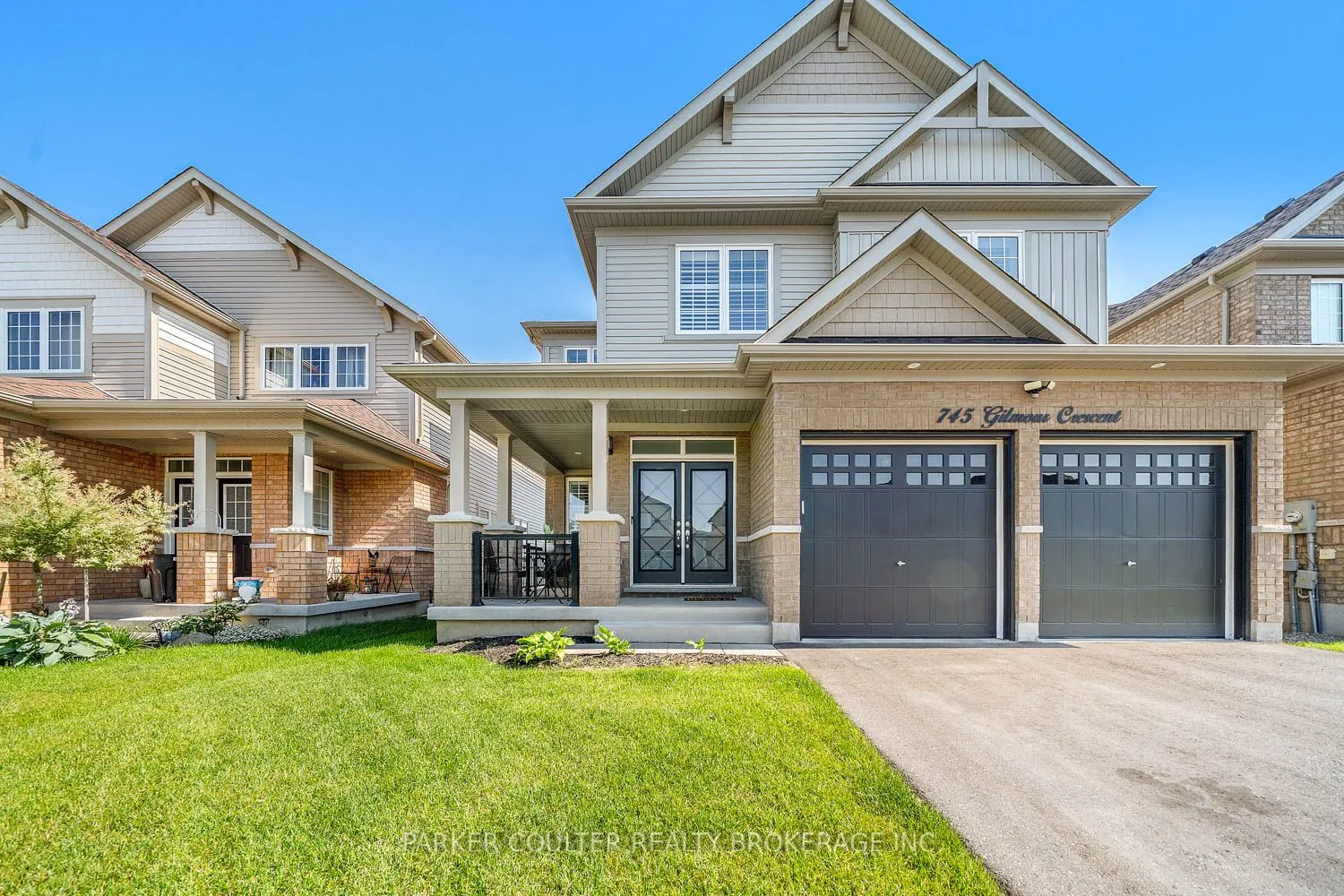 745 Gilmour Crescent