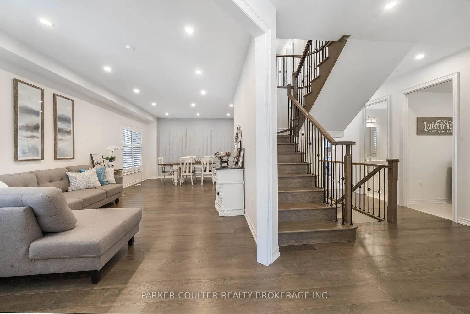 745 Gilmour Crescent
