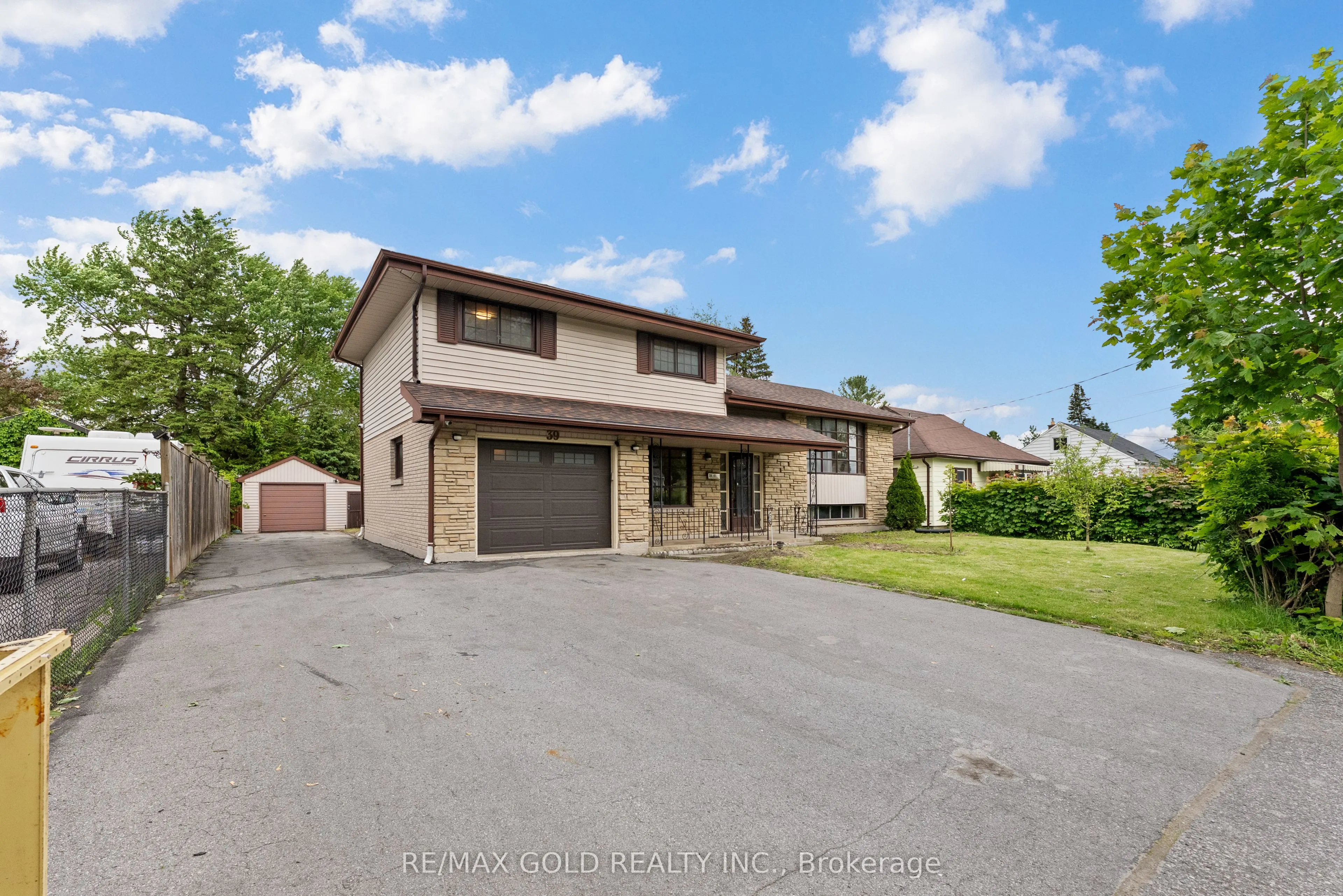 39 Lemoine Street