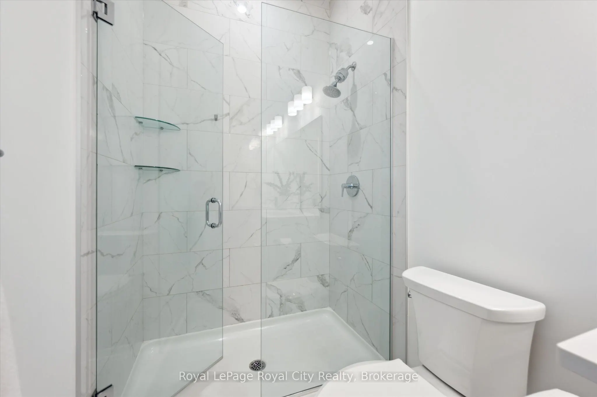 1880 Gordon Street, #1012