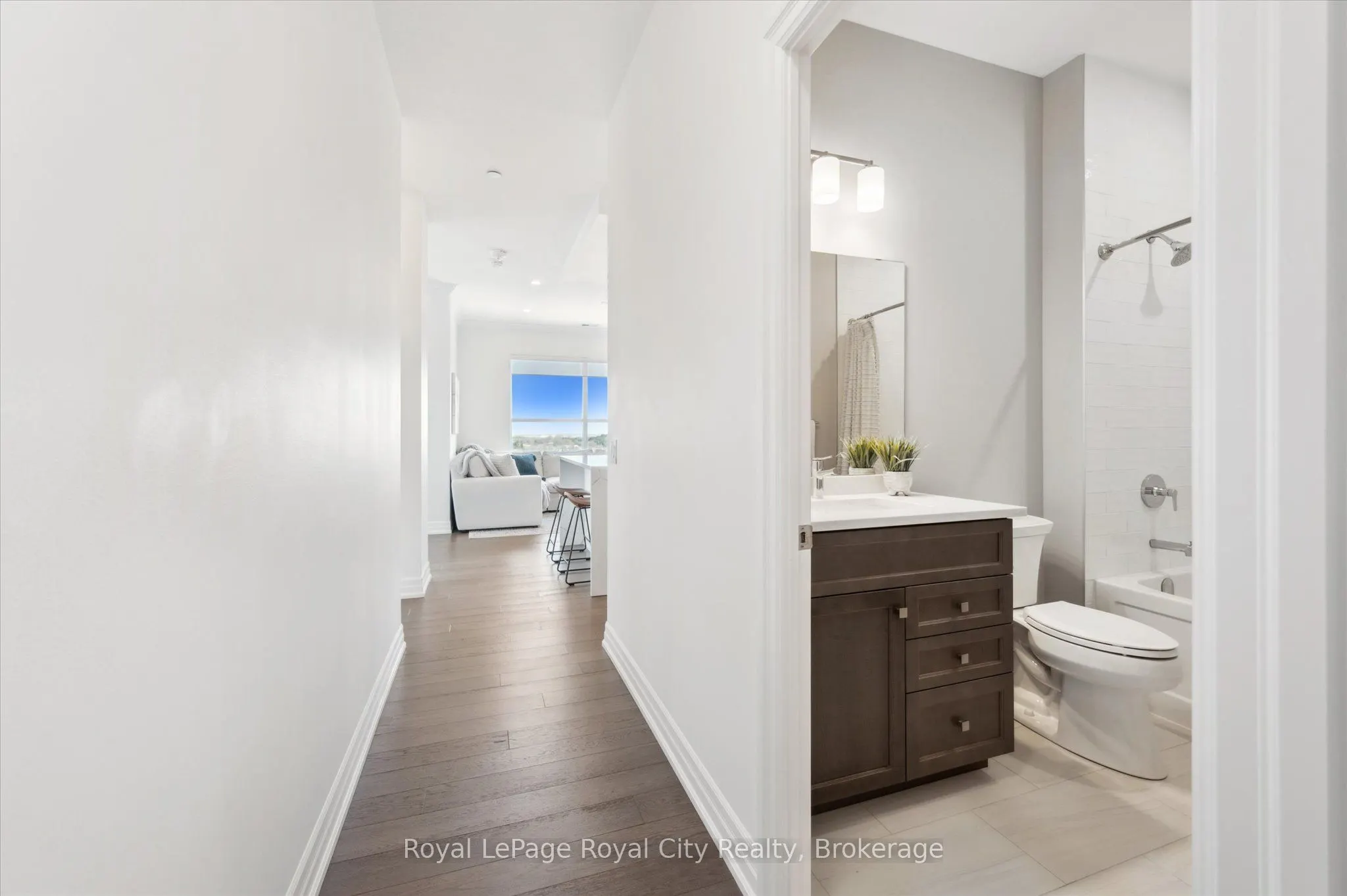 1880 Gordon Street, #1012