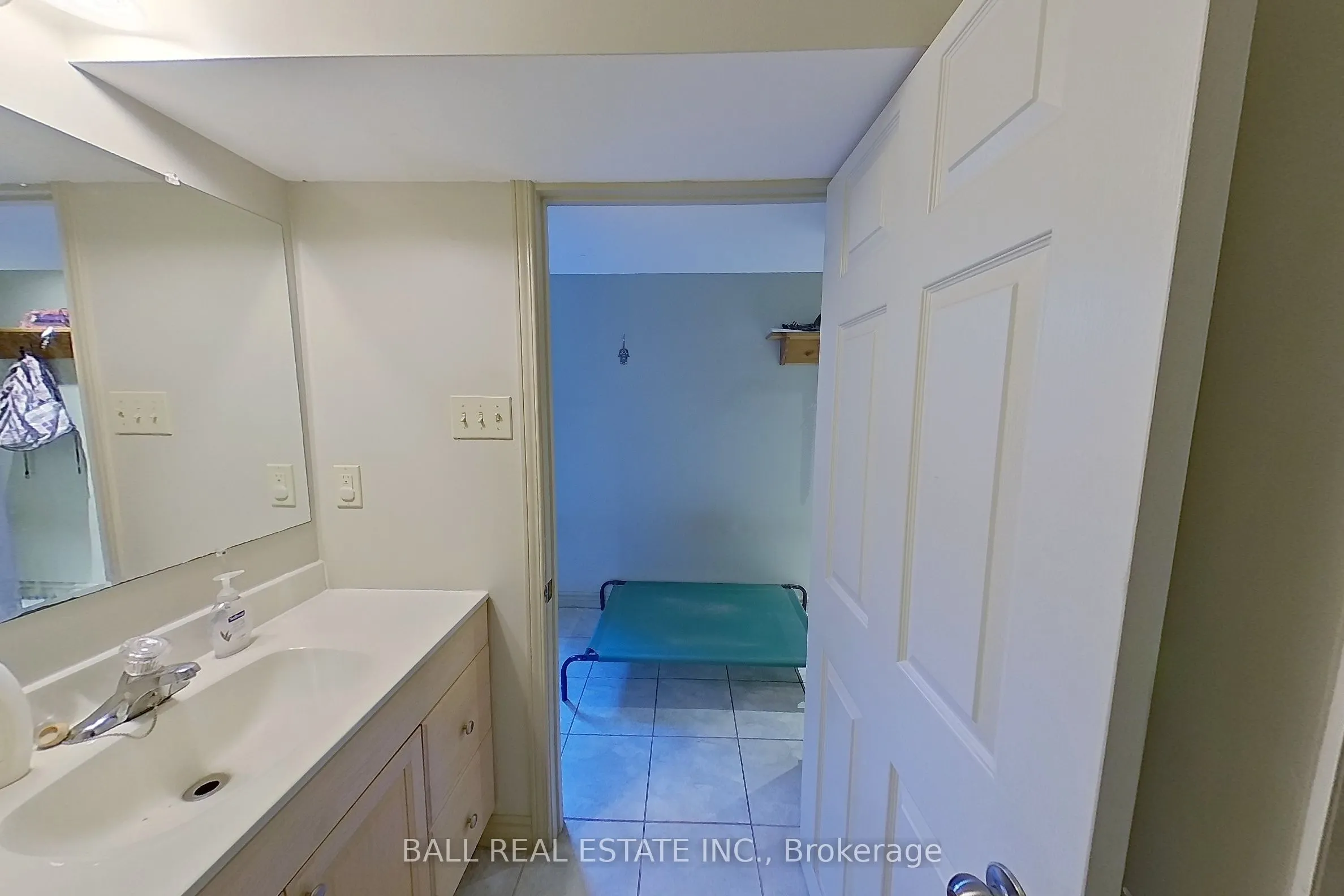 1305 Bridle Drive