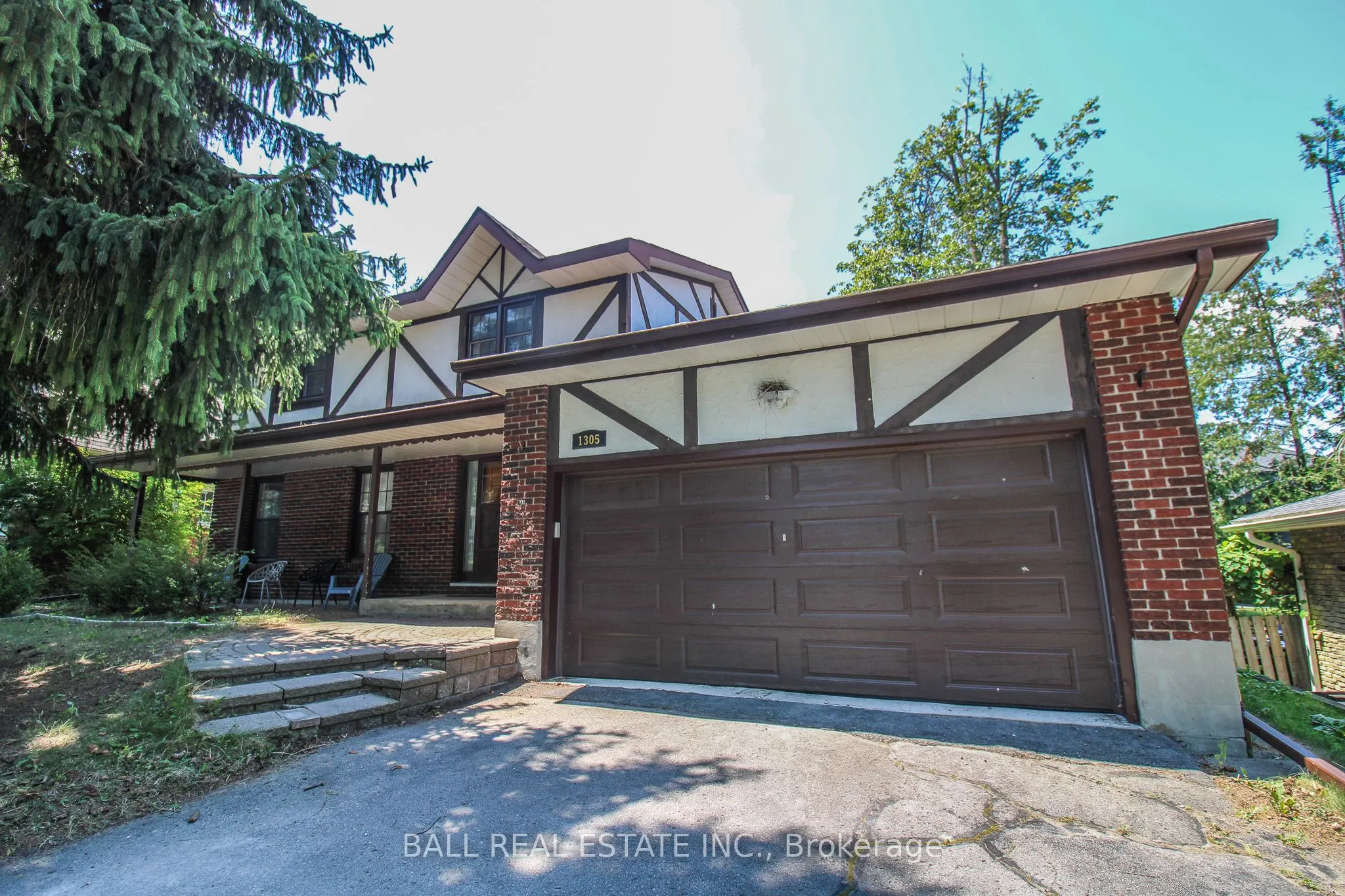 1305 Bridle Drive